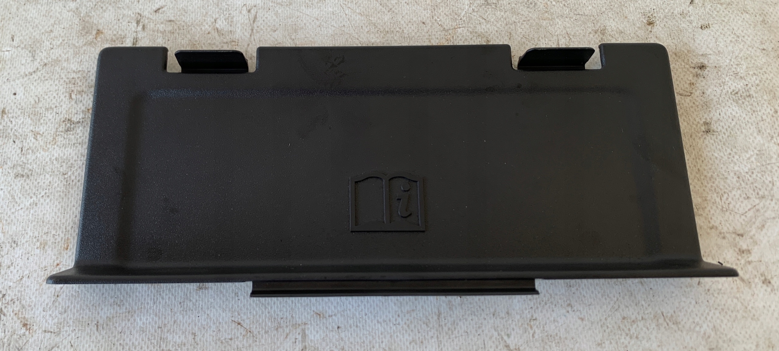 Abdeckung der Sicherungen RANGE ROVER FK72-14K016-BA