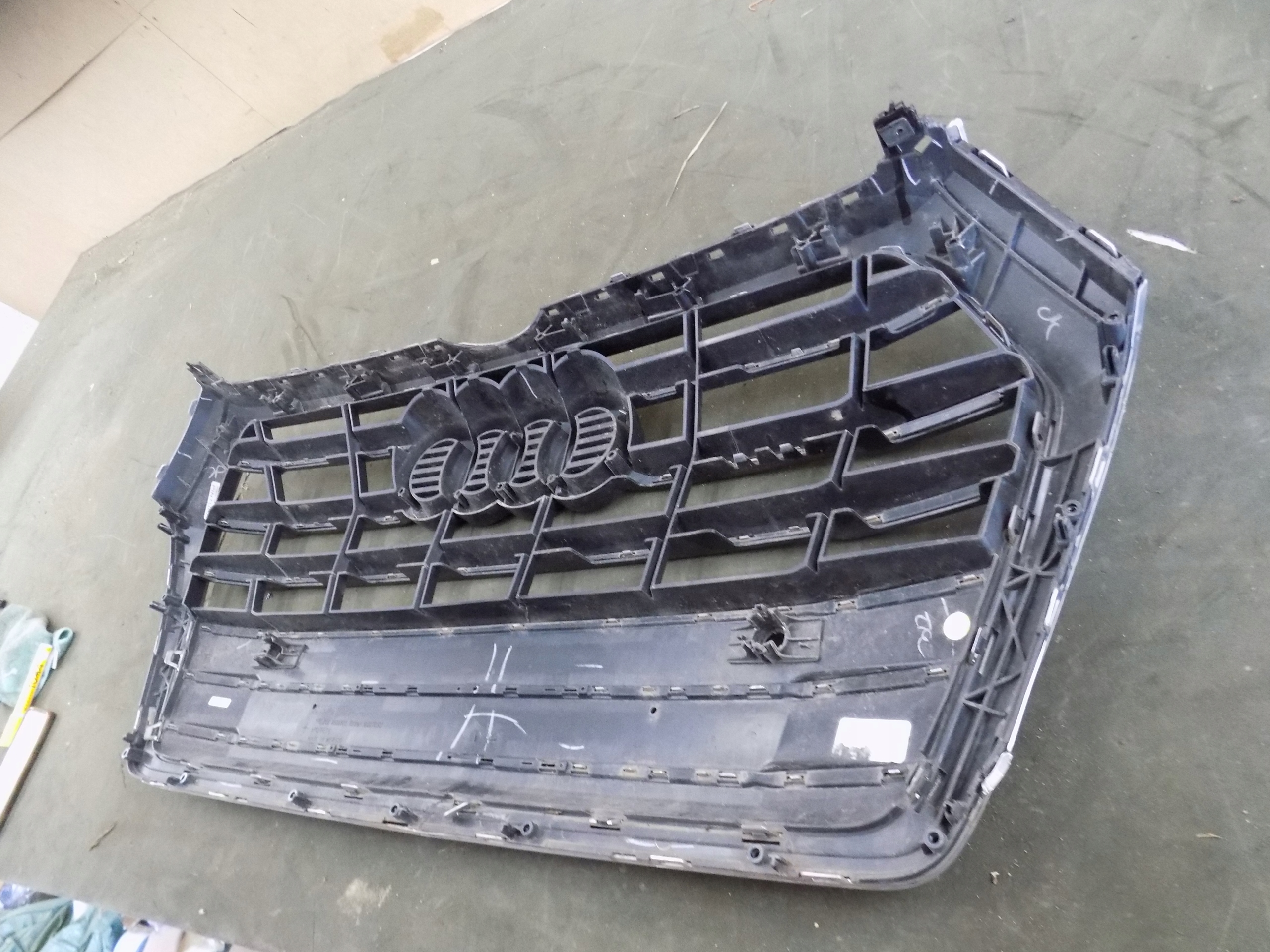 Audi Q5 Kühlergrill FRONTGRILL Kühlergitter 8A0853651C - Thumbnail 12