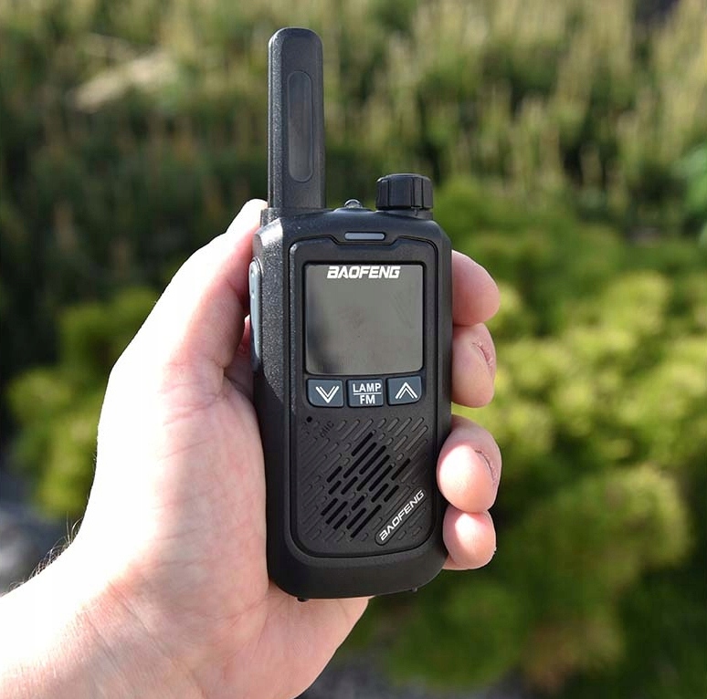 2xBAOFENG BF-T17 Walkie-Talkie PMR Łoki Toki Wbudowana Bateria Marka Baofeng