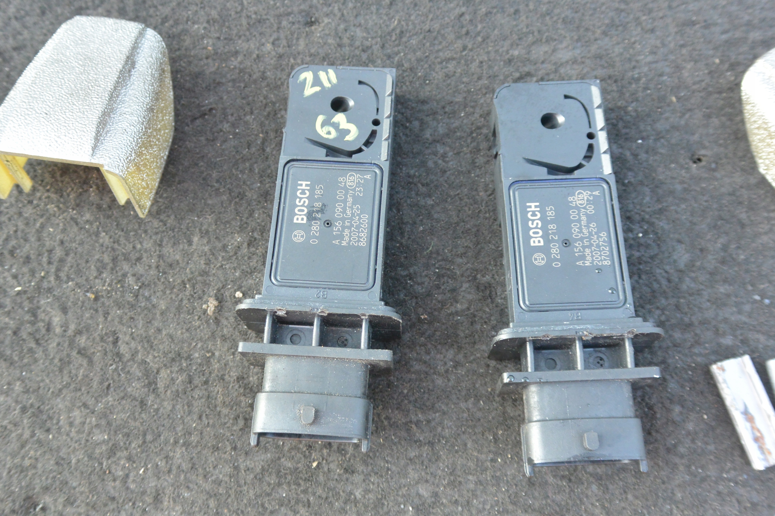 PRZEPŁYWOMIERZ OM156 MERCEDES W211 W219 6.3 AMG Numer katalogowy części A1560900048 A1560940014