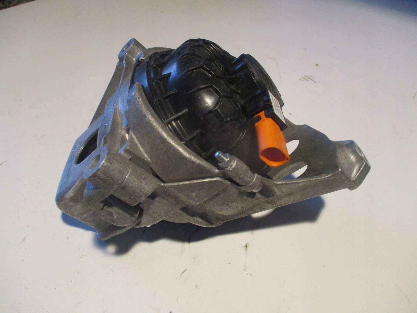 STÜTZE AIRBAG 4M0199371EL
