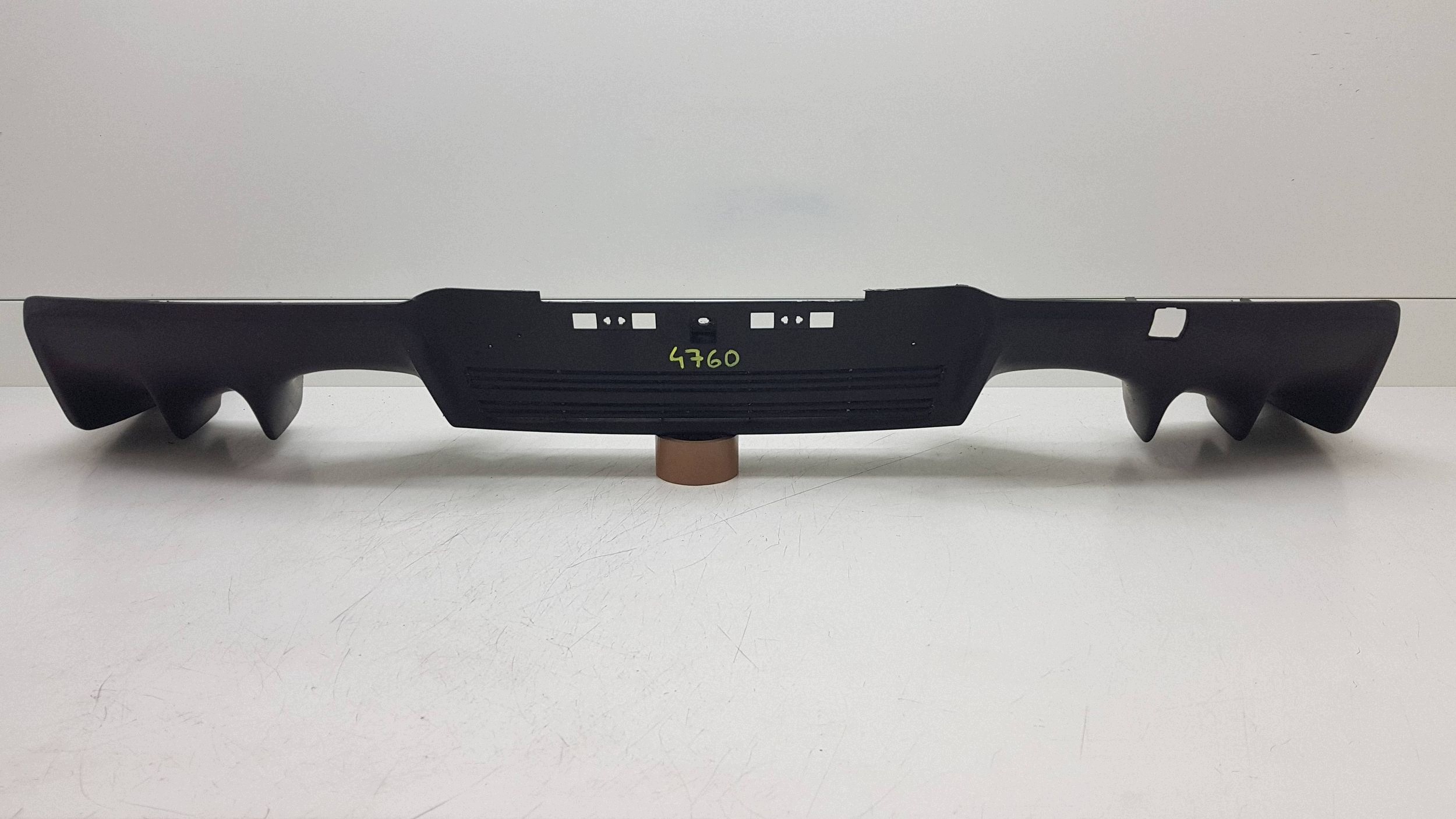 MITSUBISHI LANCER EVO X SPOILER branik stražnji dio 6410A851