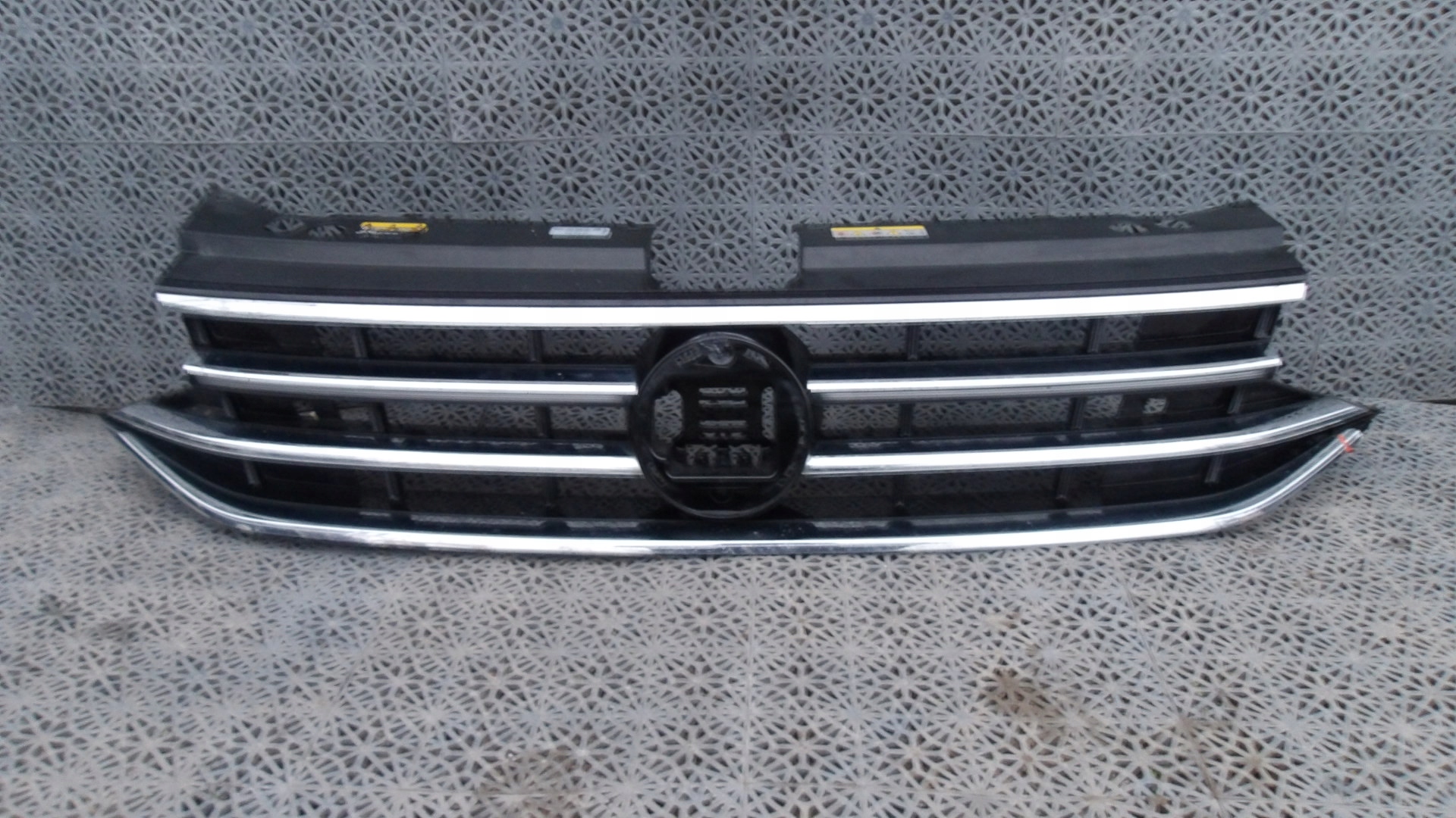 GRILL ATRAPA VW TIGUAN II ALLSPACE LIFT