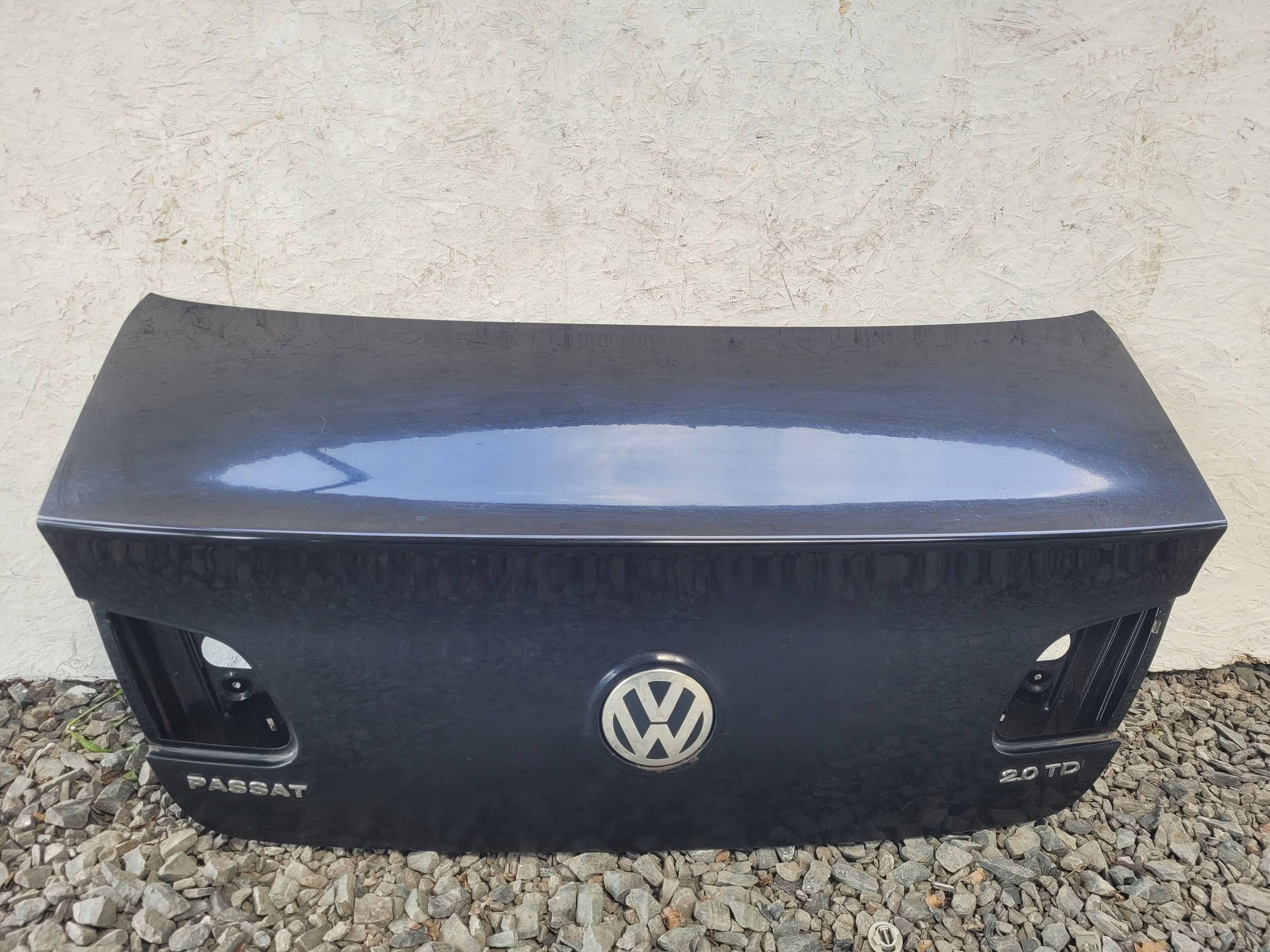 VW PASSAT B6 3C5 trunk door boot sedan