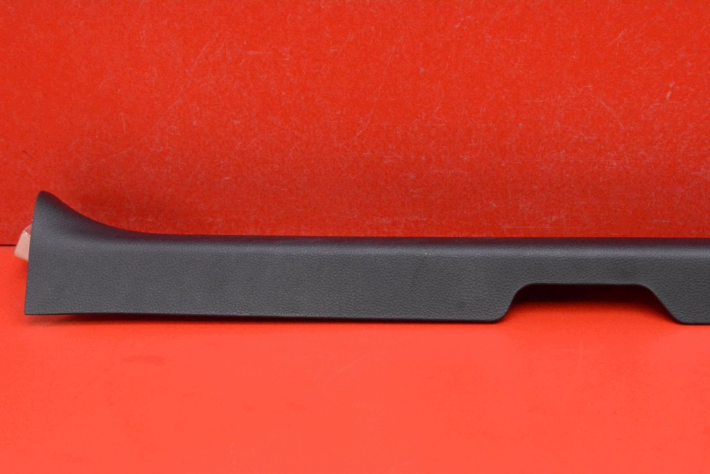moulding threshold right front 67913-52210 TOYOTA YARIS 4 IV GR 20