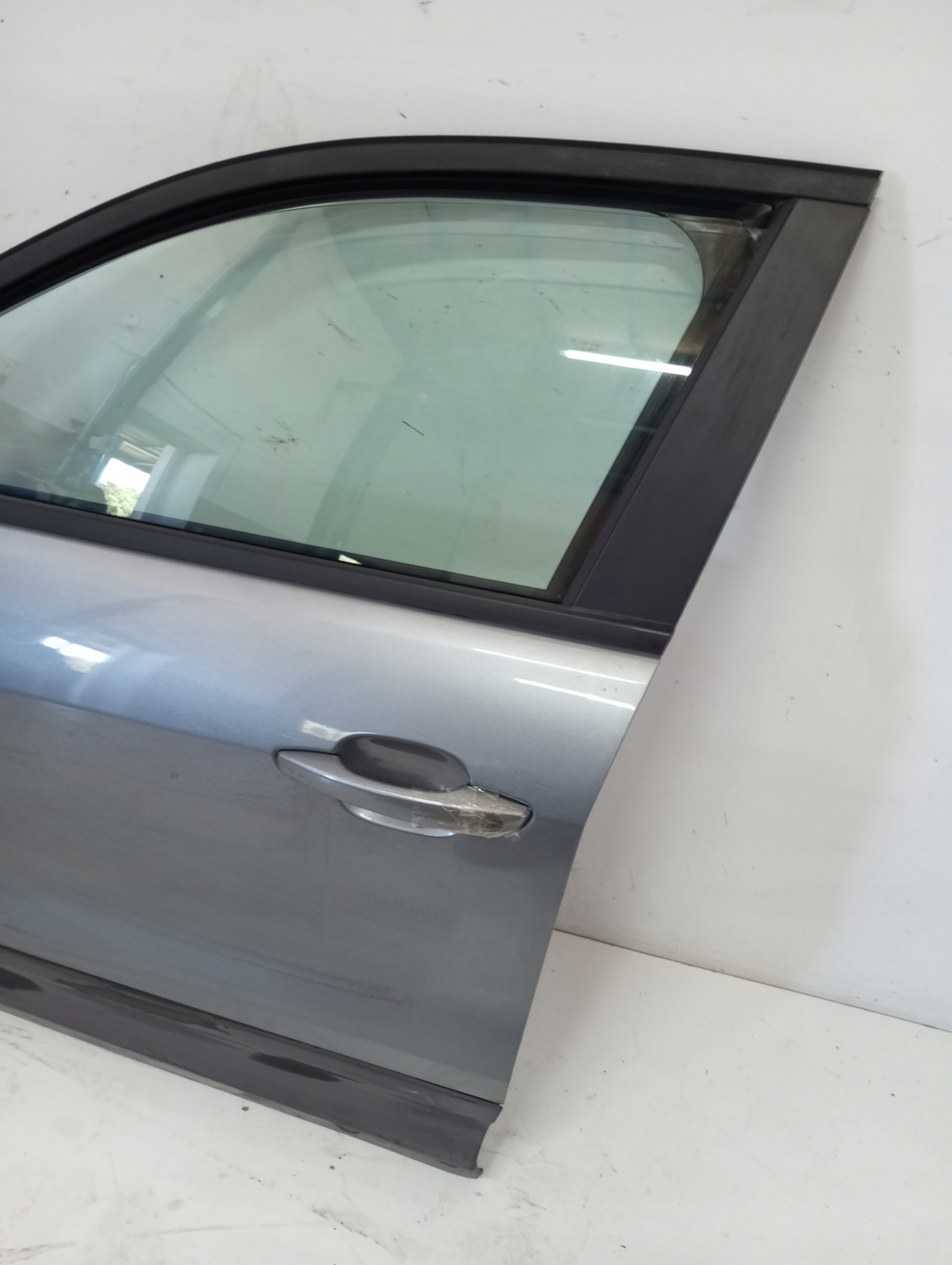 door left front JEEP AVENGER 23R