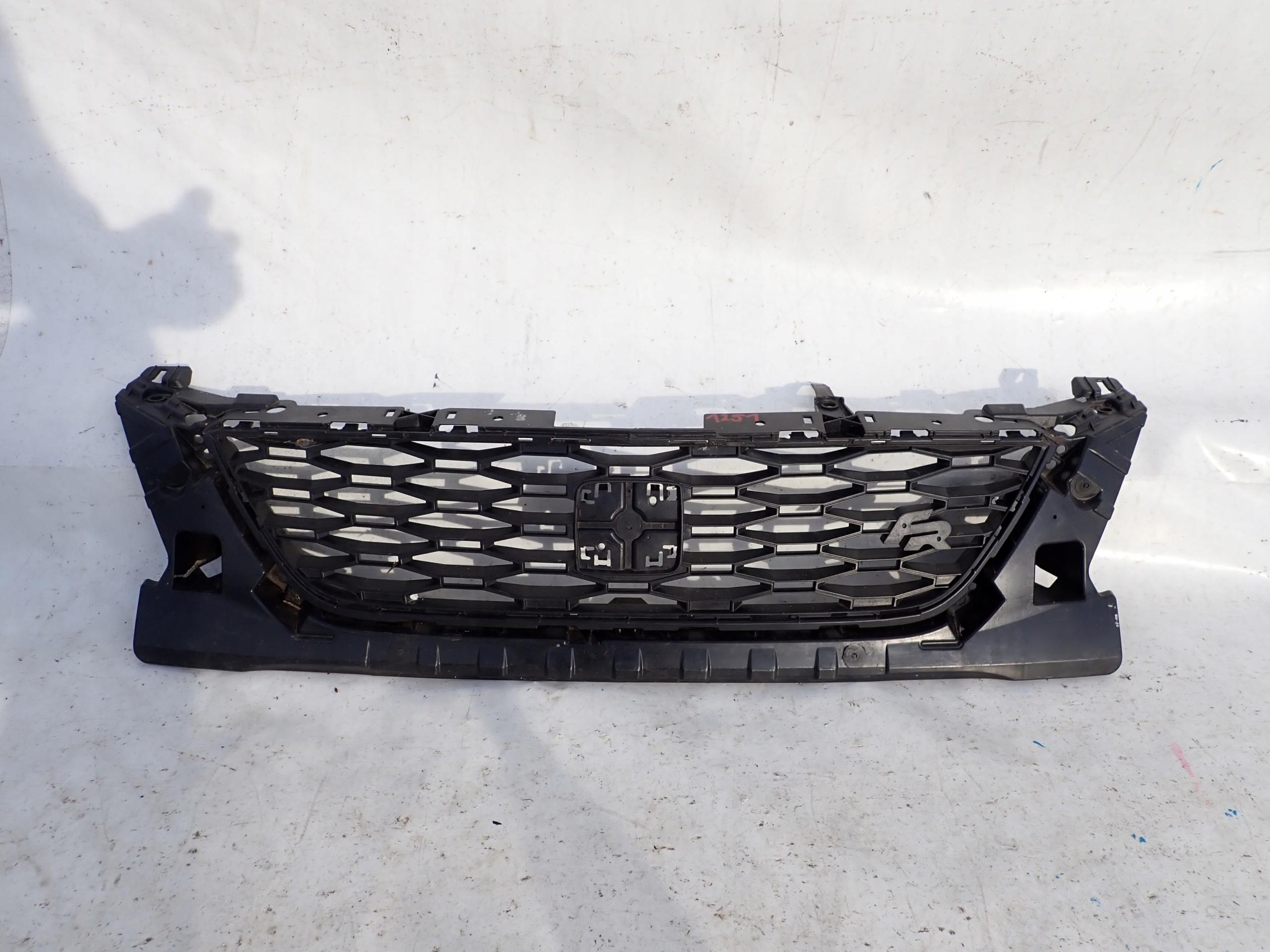 SEAT LEON III 3 5F FR 12-16 grill grille