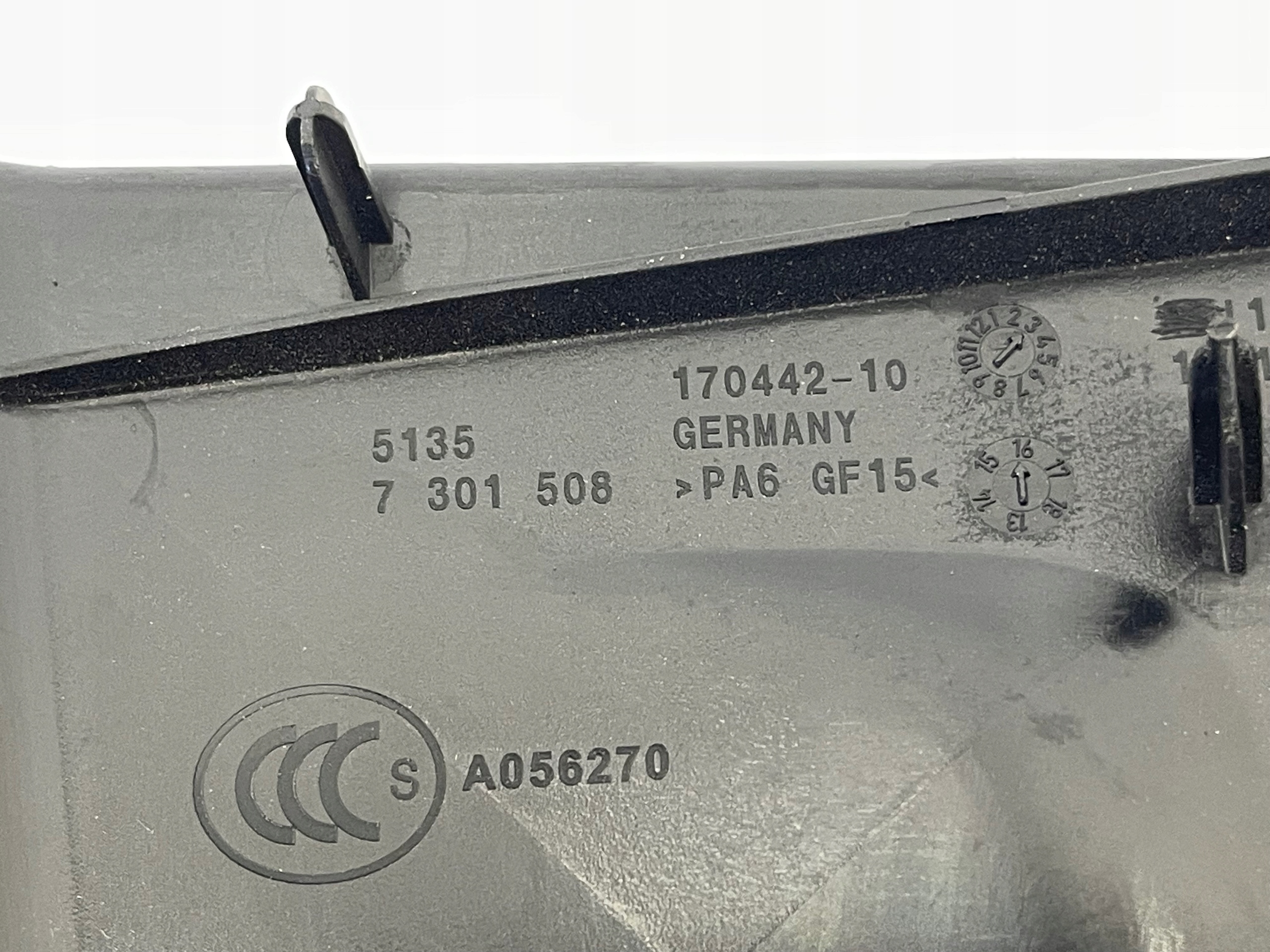 BMW 2 F45 moulding Panel corner rear part right 7301508