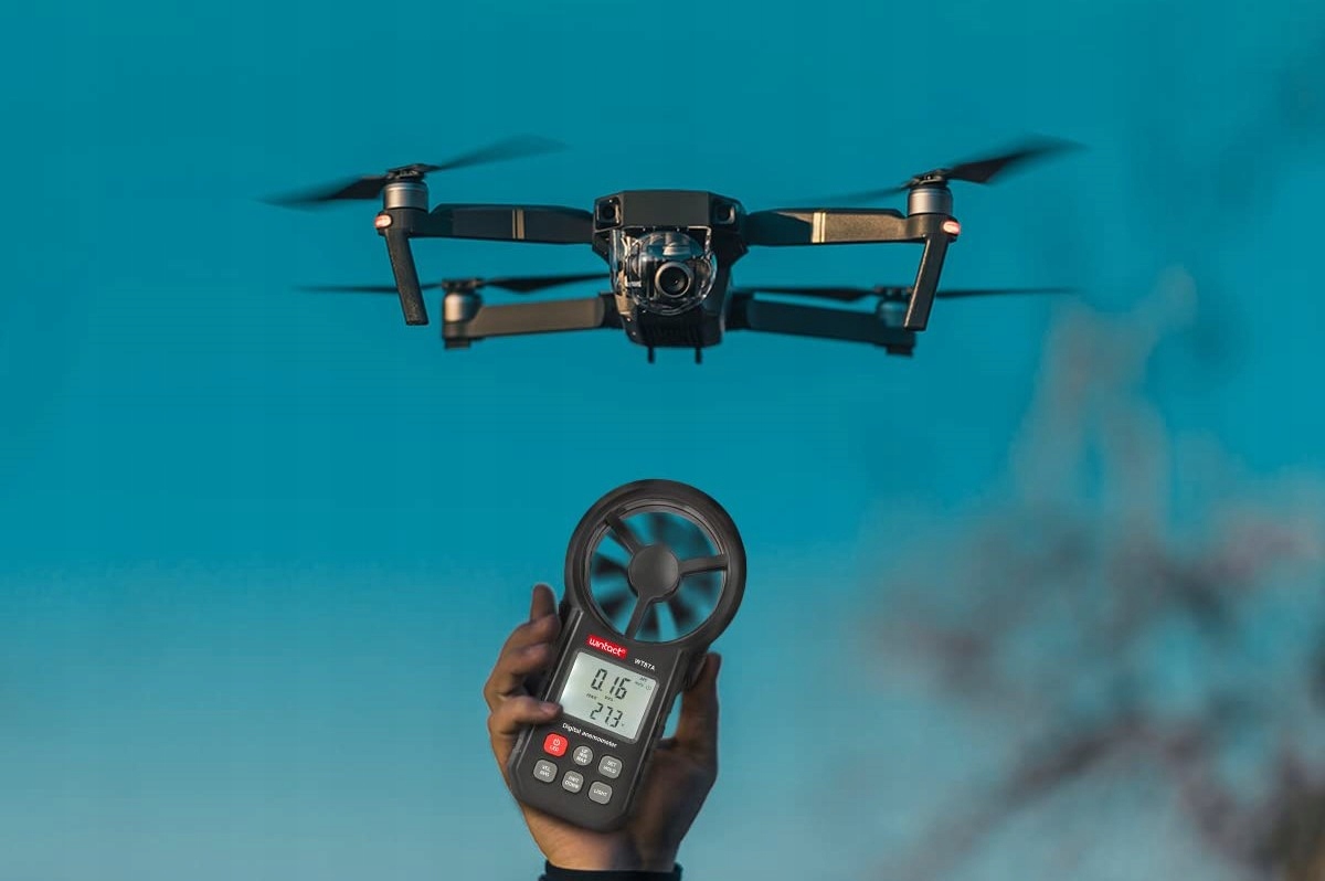 ANEMOMETR WIATROMIERZ MIERNIK WIATRU I TEMPERATURY DO KLIMATYZACJI Wintact Maksymalny pomiar prędkości powietrza 30 m/s