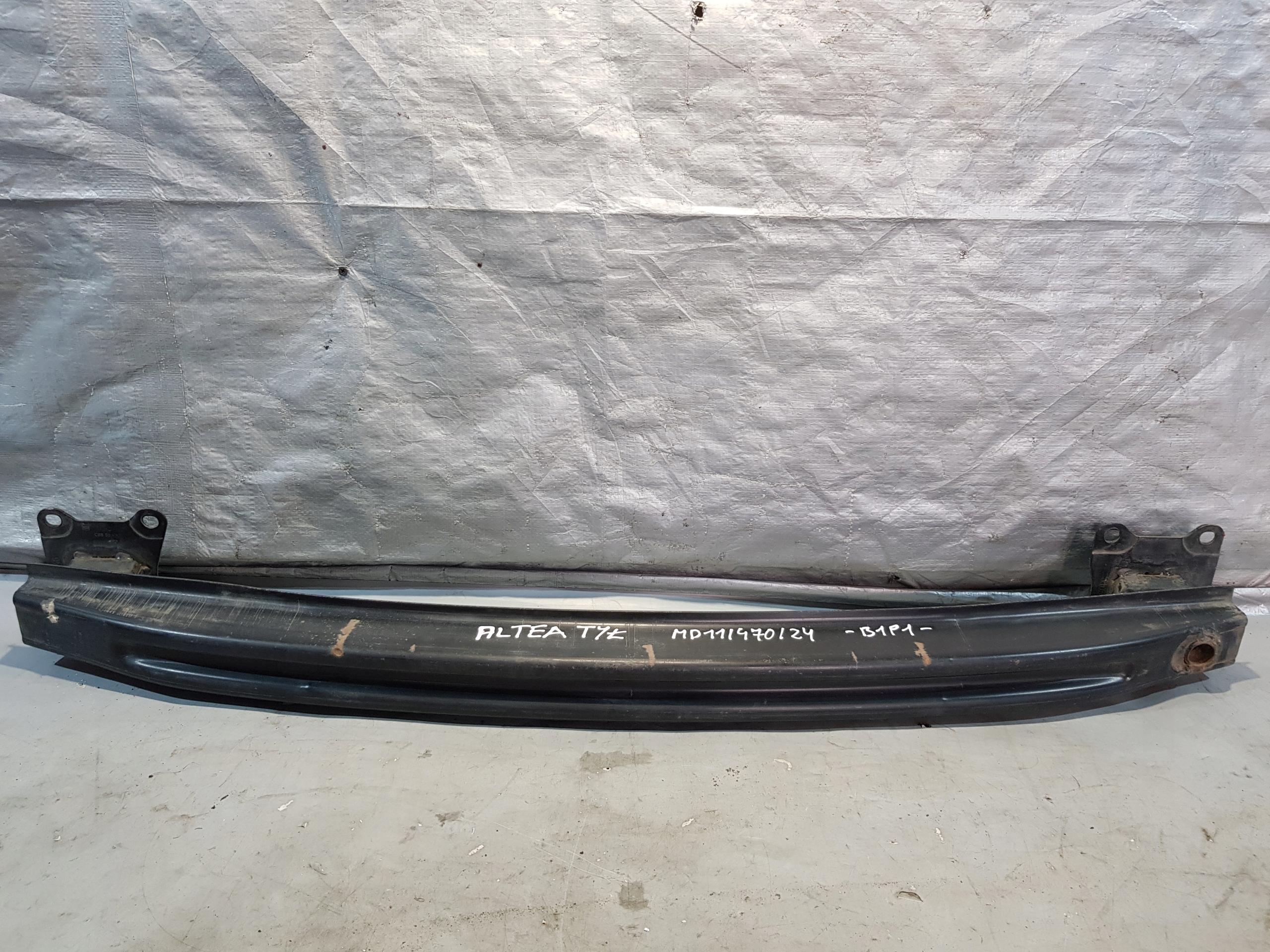 bumper support rear part SEAT ALTEA 05r