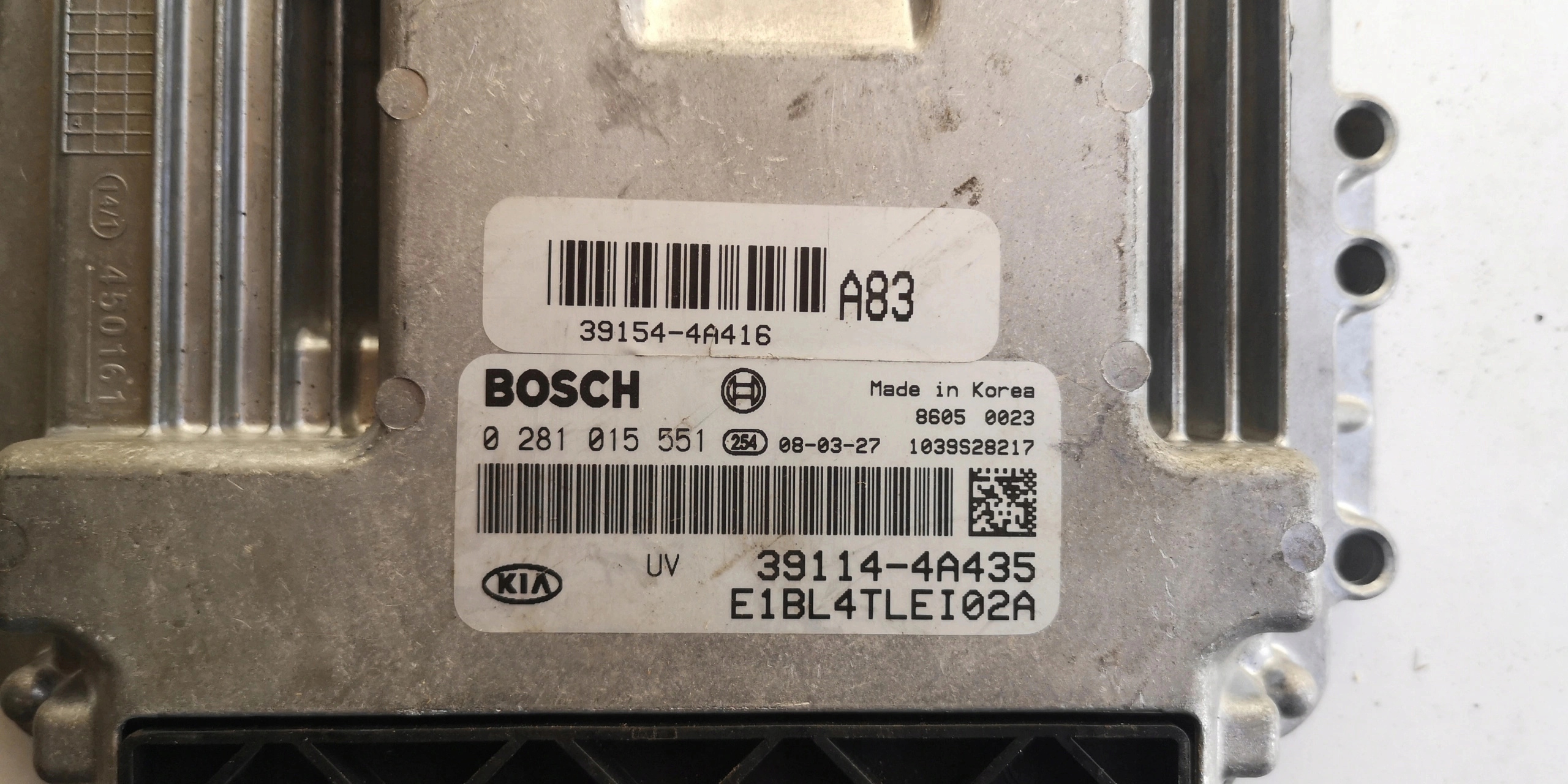 KIA SORENTO 2.5 CRDI computer ECU 39114-4a435 0281015551 39154-4A416