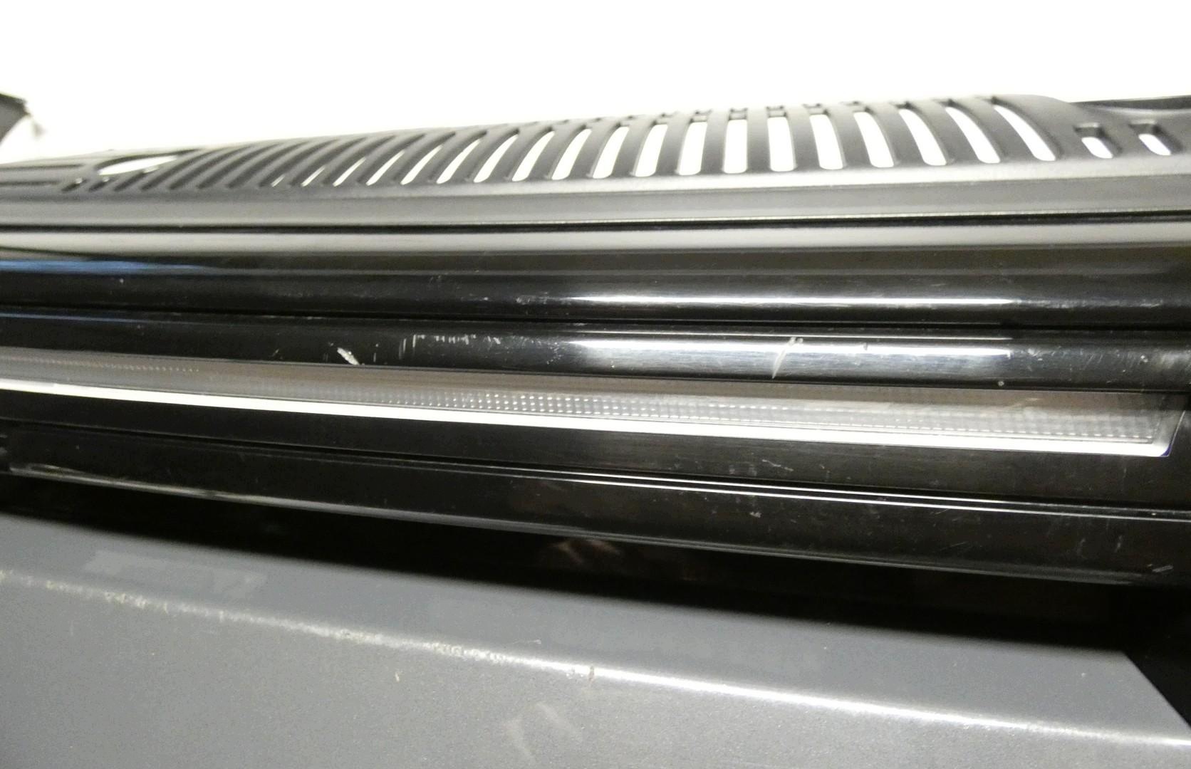 VW GOLF VIII 8 R-LINE 5H0807221 below 6 PDC 5H0807221 bumper front front
