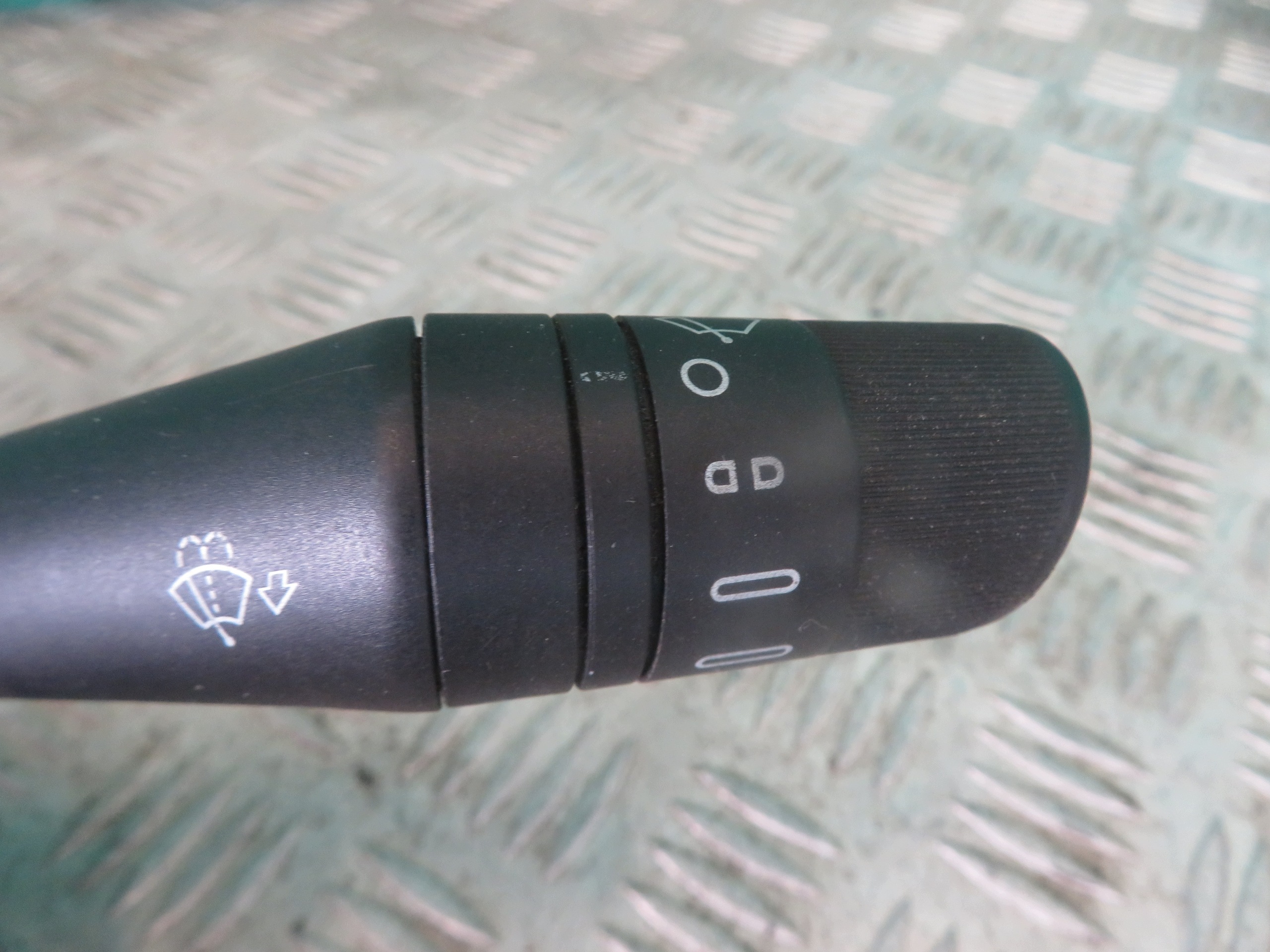 DEVIO LUCI TERGICRISTALLO TERGI IVECO DAILY 21R 05802499911