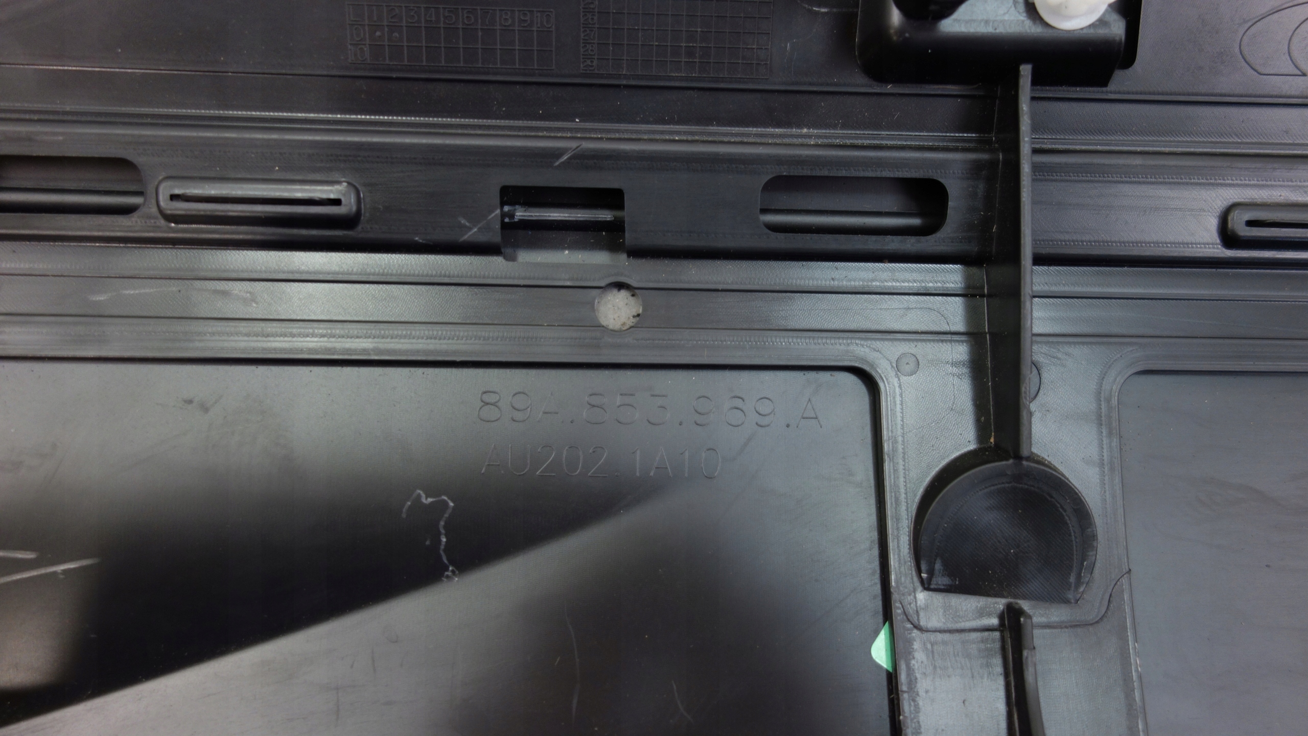 moulding door left rear part AUDI Q4 E-TRON 2021- 89A853969A