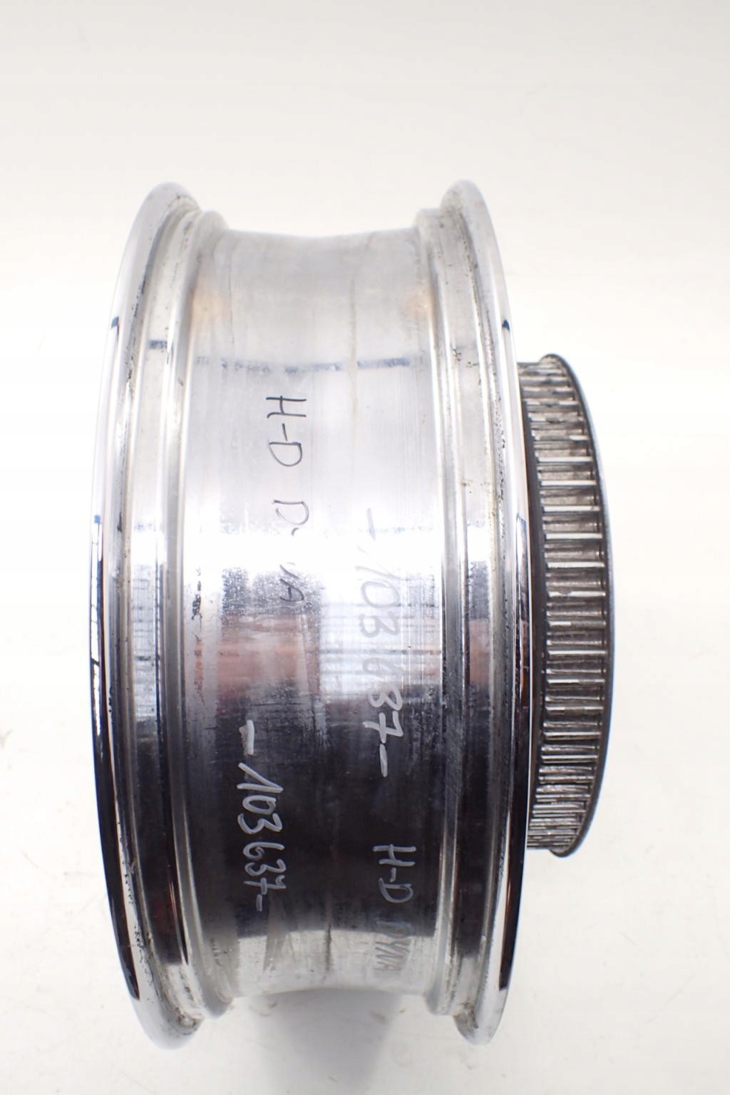 Harley FXDWG Dyna Wide Glide 2007 Felga tyl 18 Producent code FXDWG