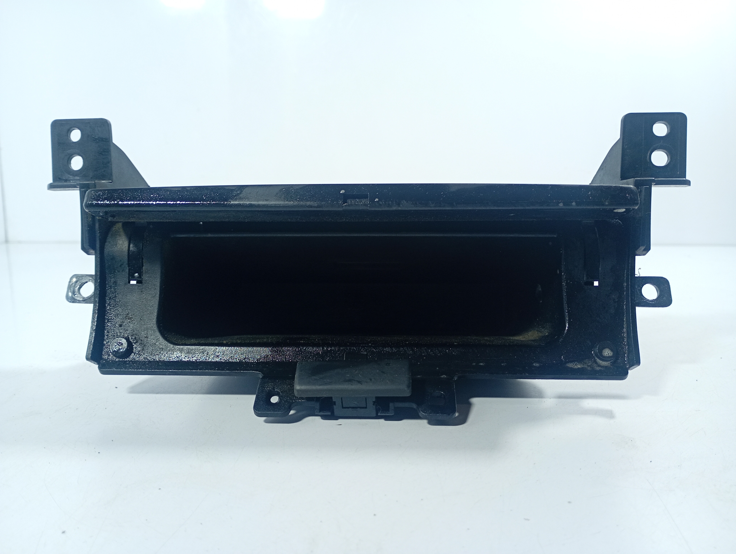 passenger compartment Suzuki Grand Vitara II 05-15