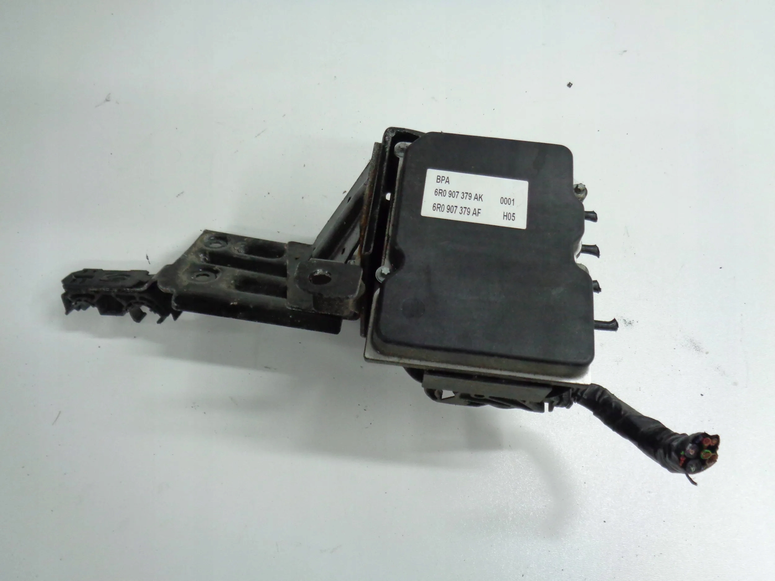 VW POLO 6R 6C FABIA III IBIZA pump control unit ABS