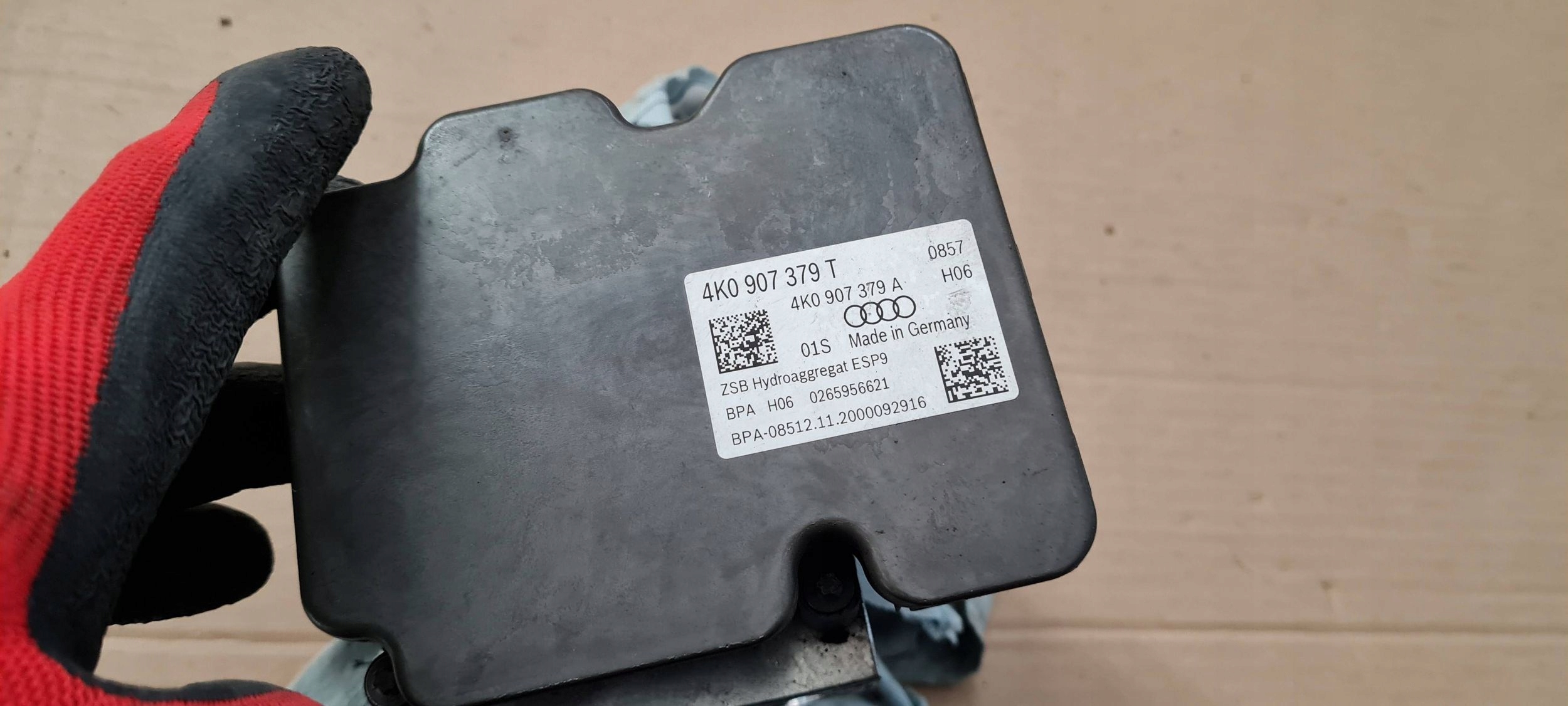 A6 C8 4K brake booster ABS module control unit 4K0907379T 4K0614517AB A7 4K
