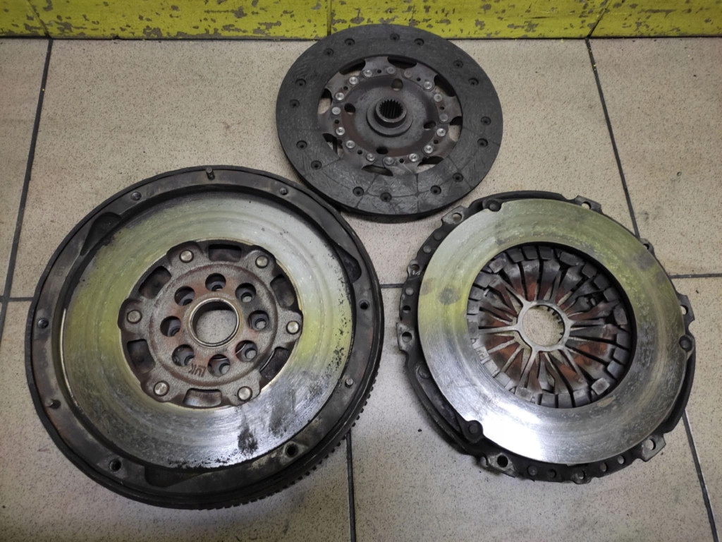 CITROEN C5 III 2.0 HDI clutch
