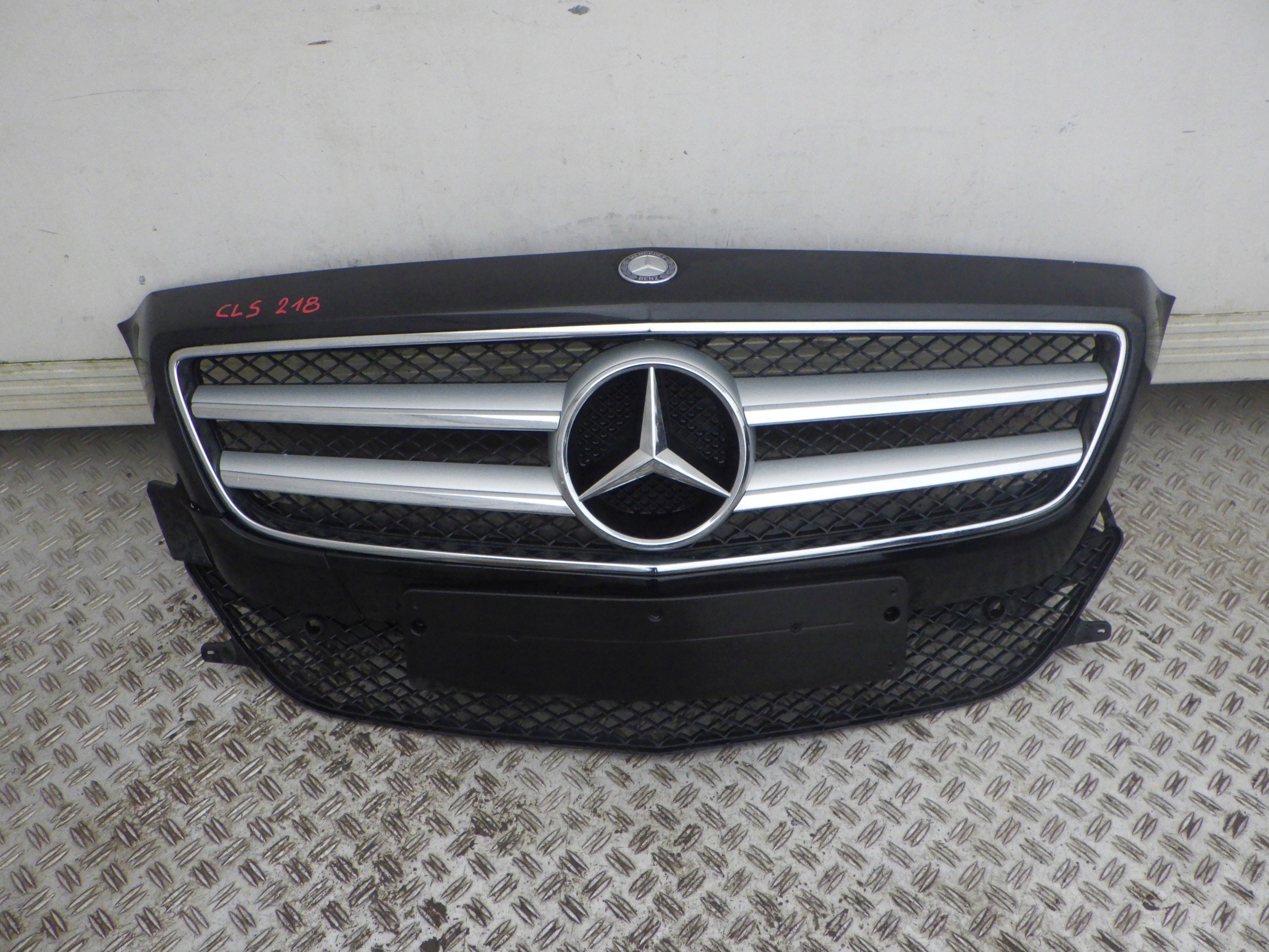 ATRAPA GRILL MERCEDES CLS W218 C218 X218 11-