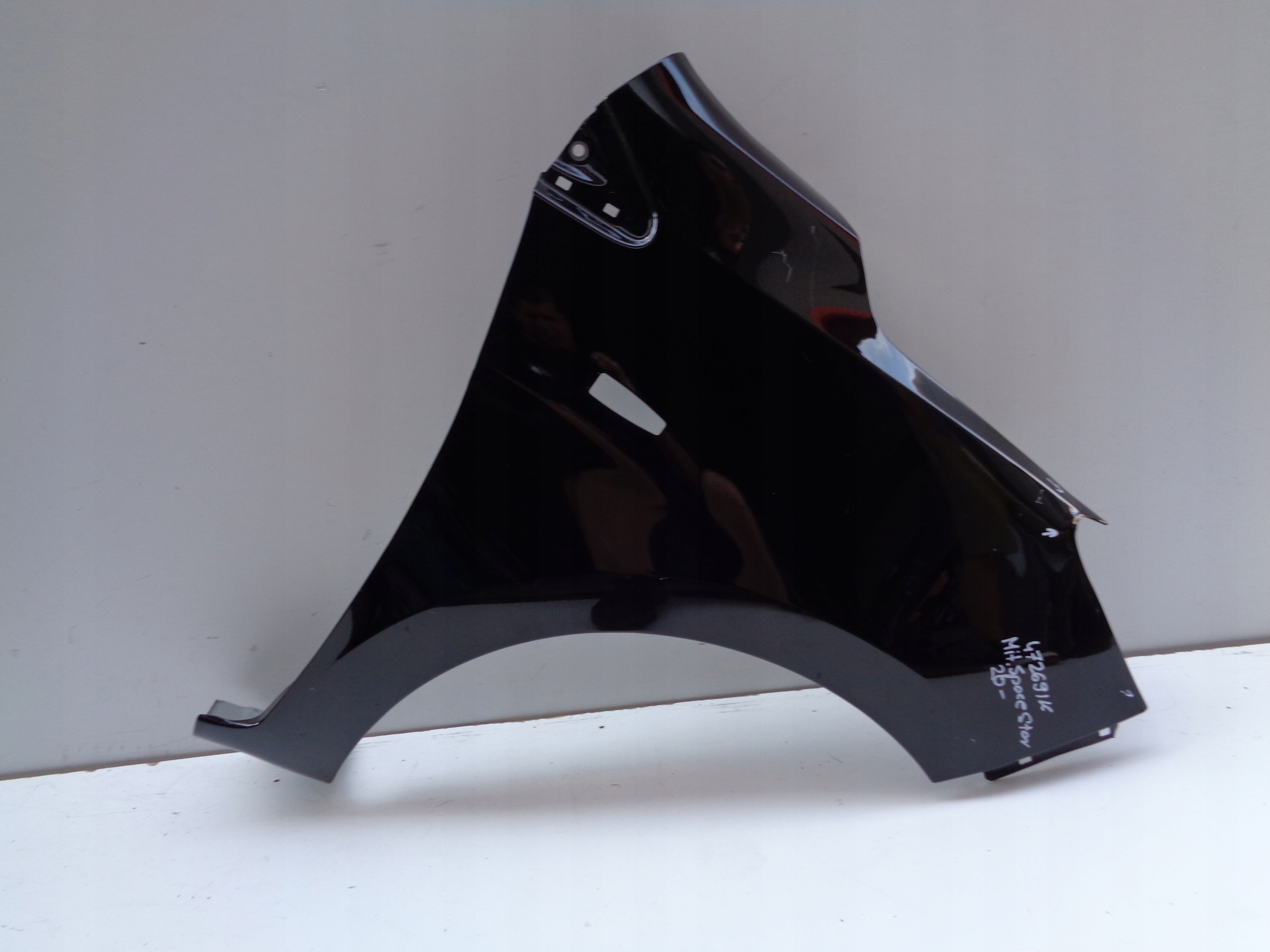 fender right front MITSUBISHI SPACE STAR 20- NR 47269