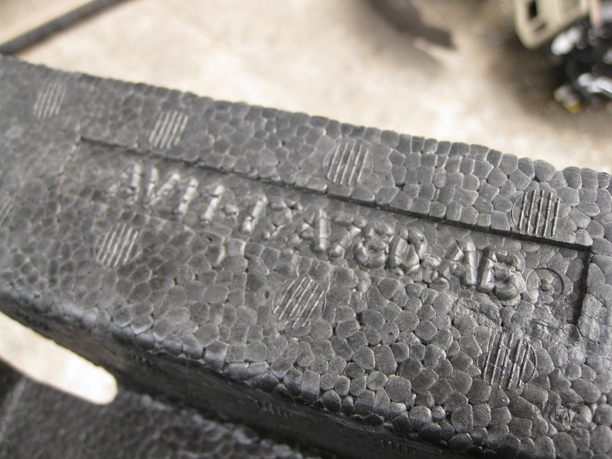 FORD B-MAX 13R 1.0EB ABSORBER der stoßstange vorne AV11-17A780-AB