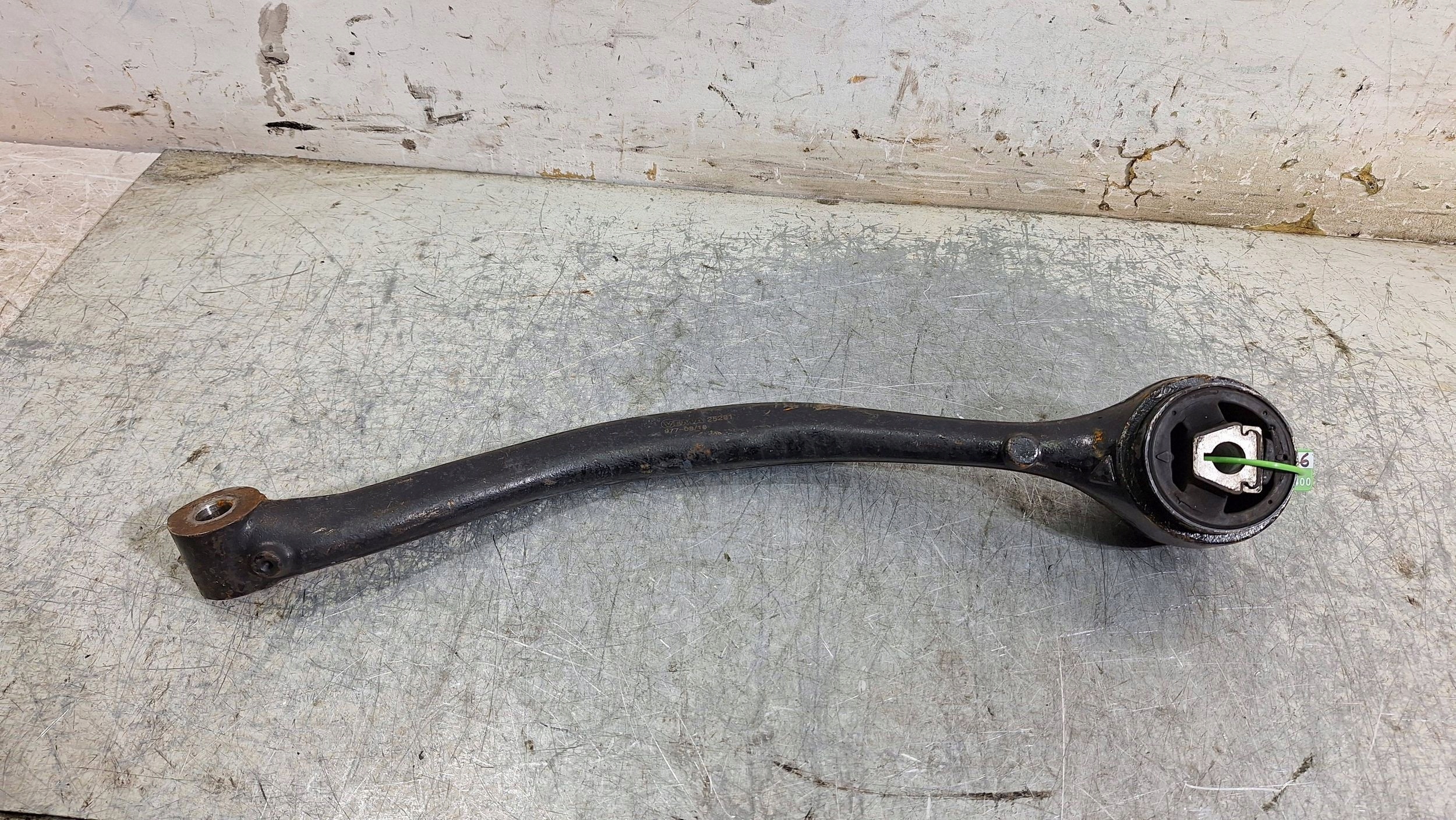 arm left front WYGIETY BANAN 3443127 BMW X3 E83