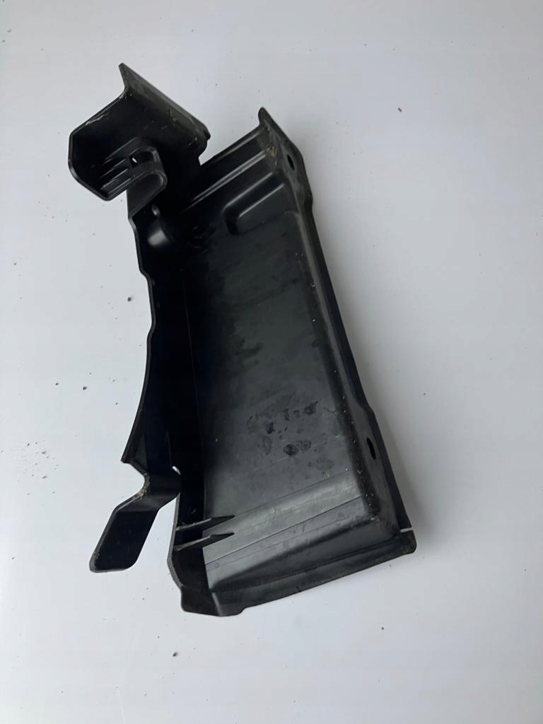 kryt blatníku pod oknem levá XC40 31651566