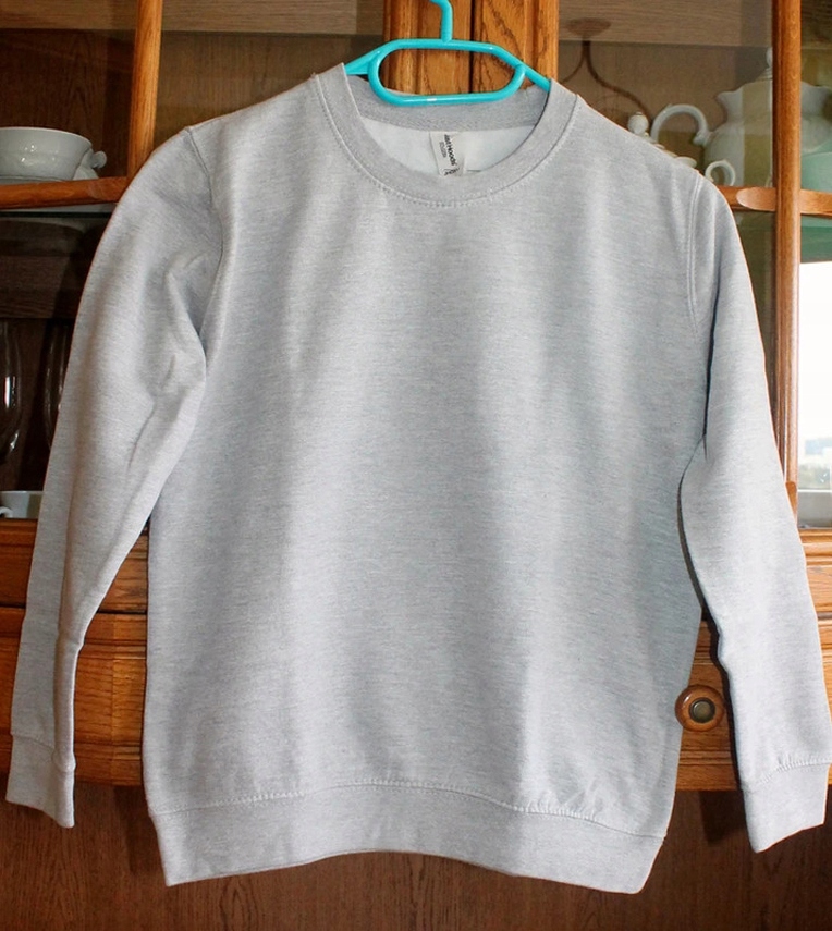 Szara ciepła bluza na 9-11 lat Rozmiar 140