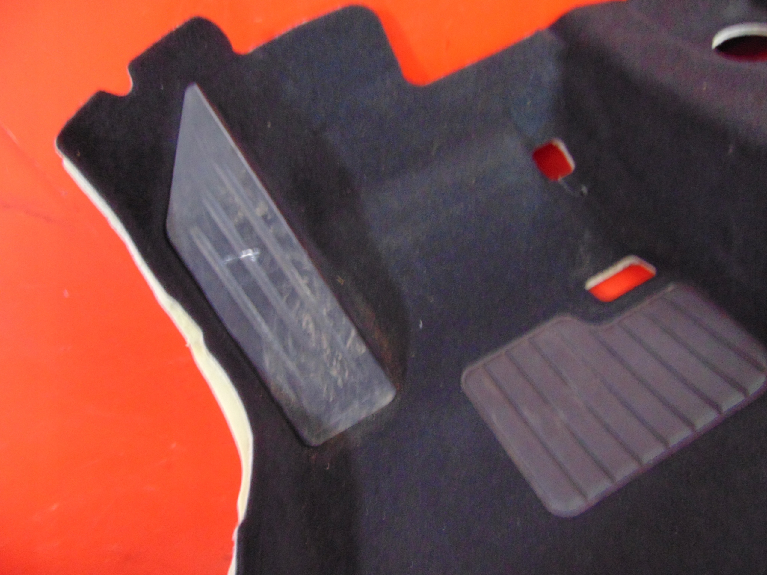 BMW 2 F46 carpet mats floor front EUROPA