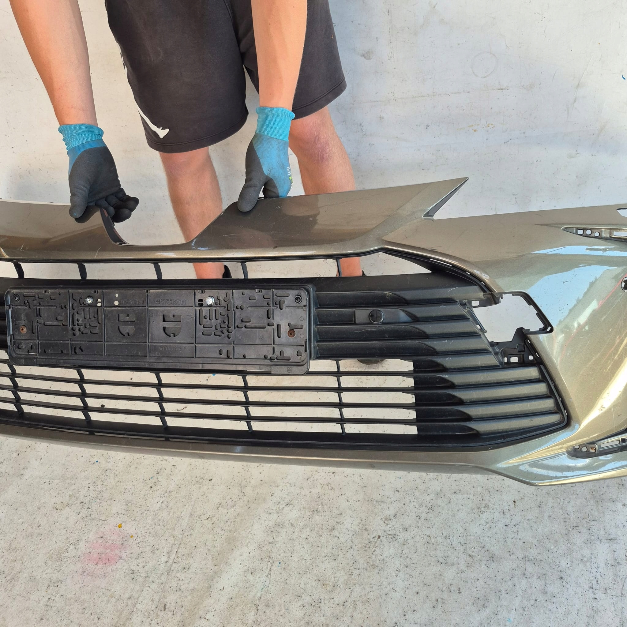 TOYOTA COROLLA E21 sedan 19- bumper front front PDC SPR