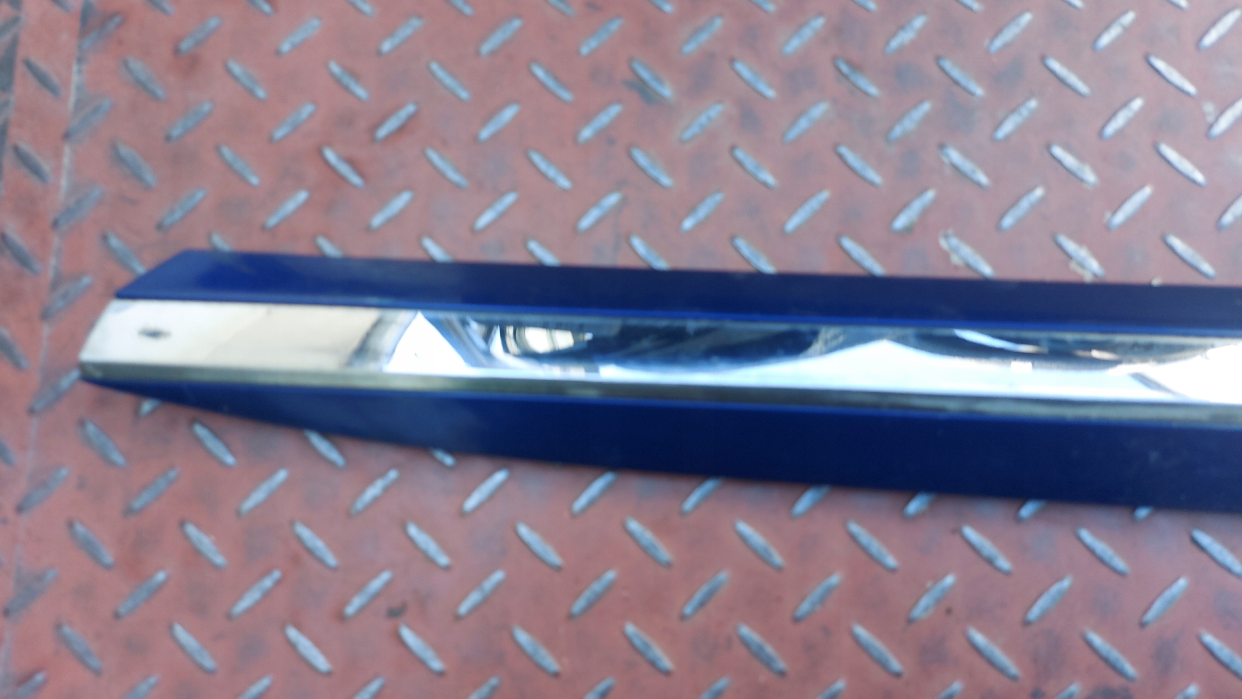 moulding door right right front VW ARTEON