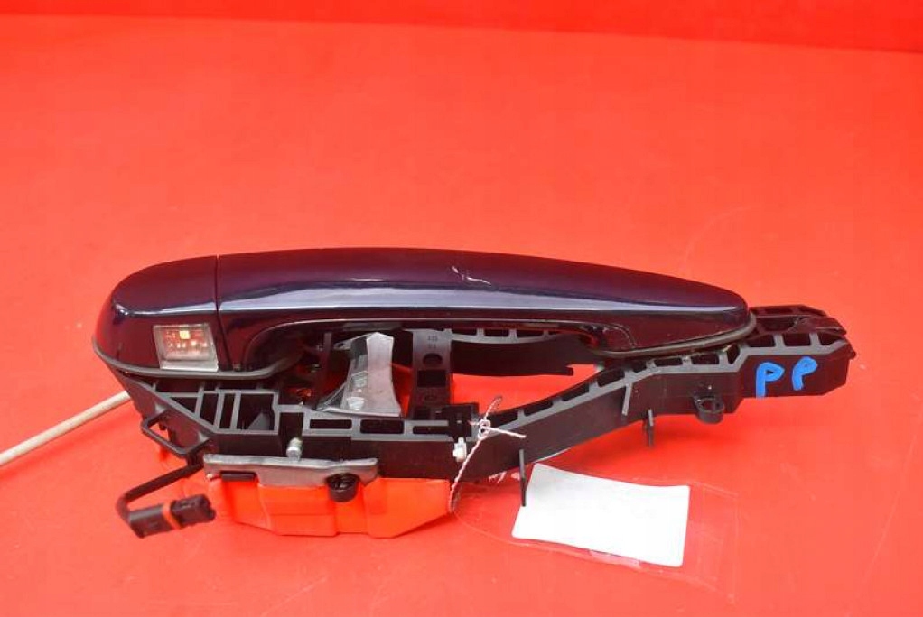 handle right front front A89 7321640 BMW F30 F31 11-16