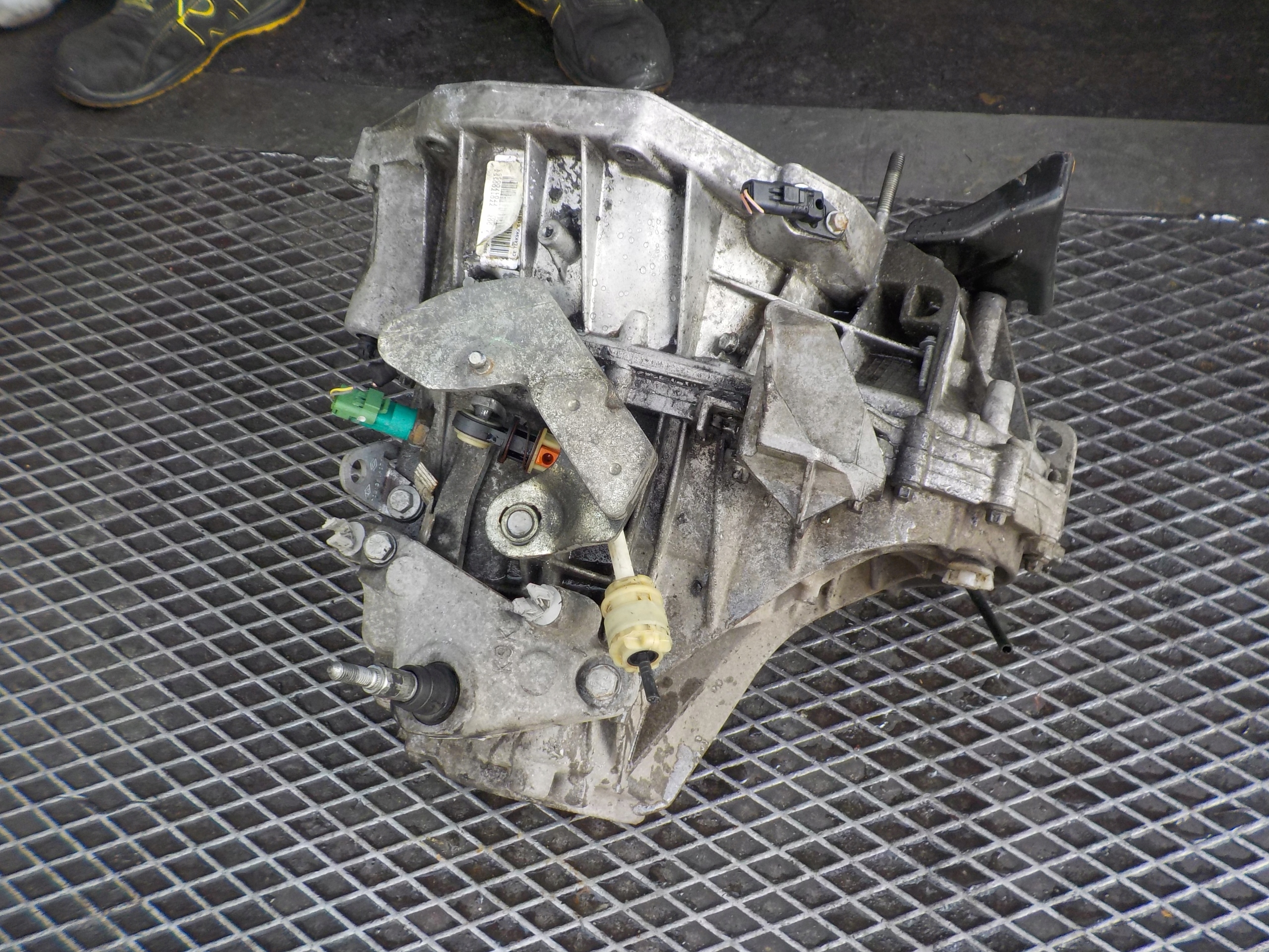 RENAULT CLIO III 1.5 DCI Getriebe TL4A002