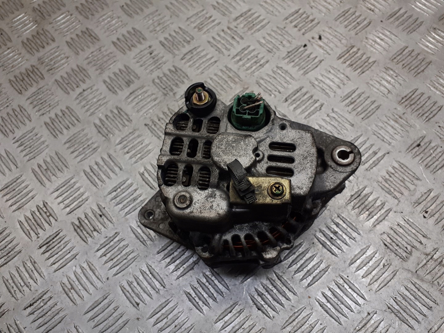 ALTERNATOR HONDA JAZZ II 1.3 IDSI AHGA56 Typ samochodu Samochody osobowe