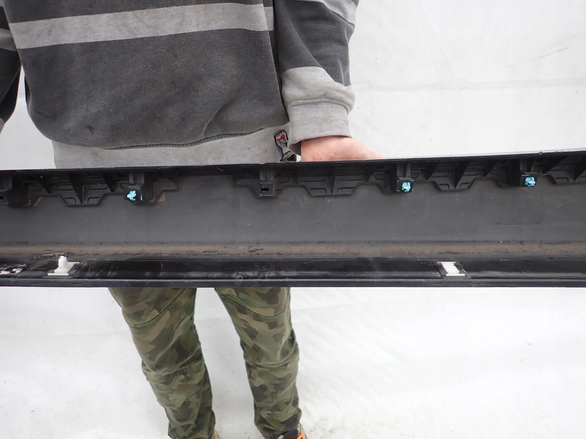 HYUNDAI I40 11-19 threshold right moulding threshold right