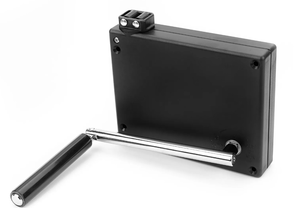 ZWIJACZ KORBOWY NA TAŚMĘ Z KORBĄ SELVE BRĄZ