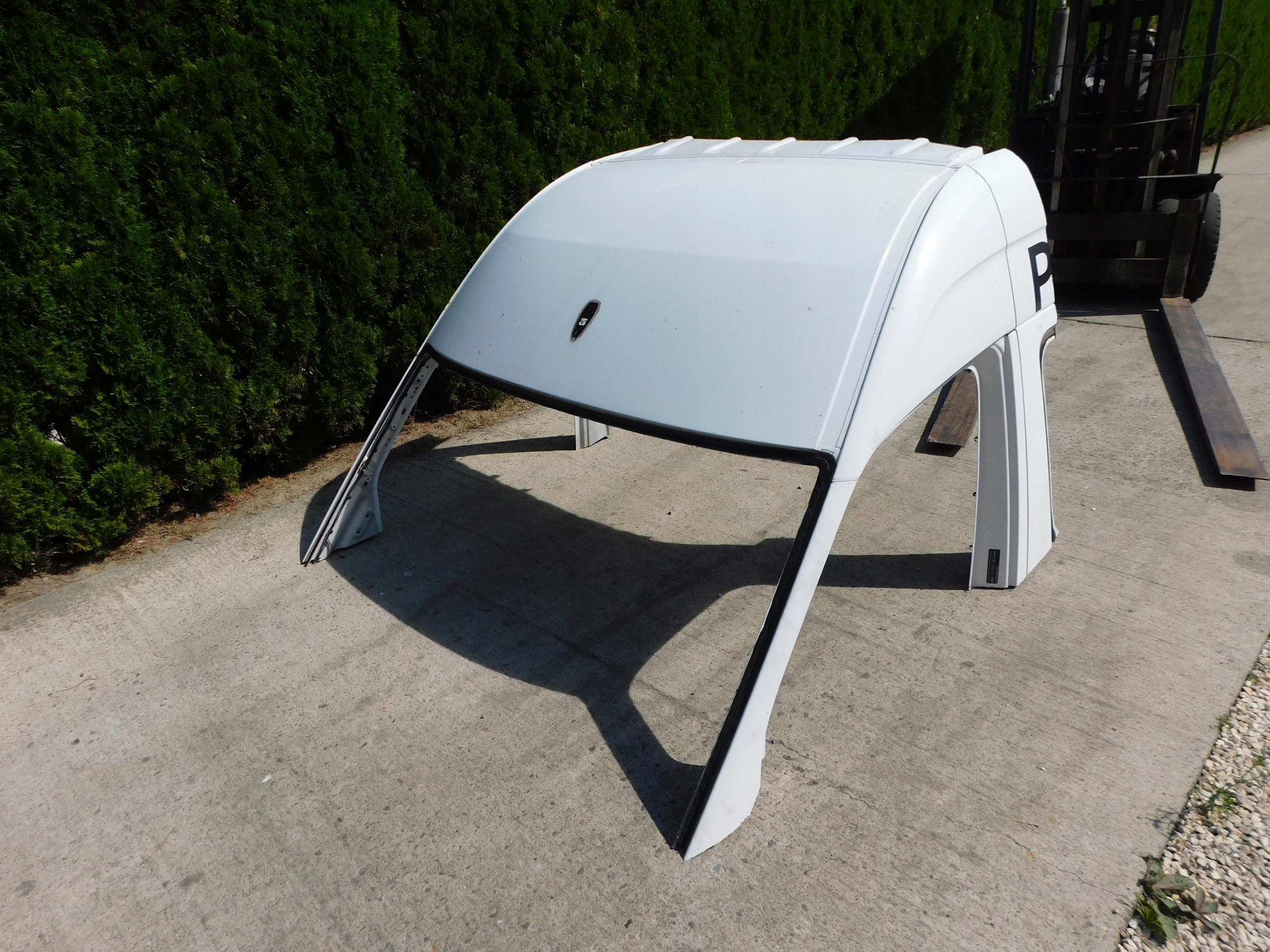 Mercedes Sprinter 906 VW Crafter roof bodywork front part czapka
