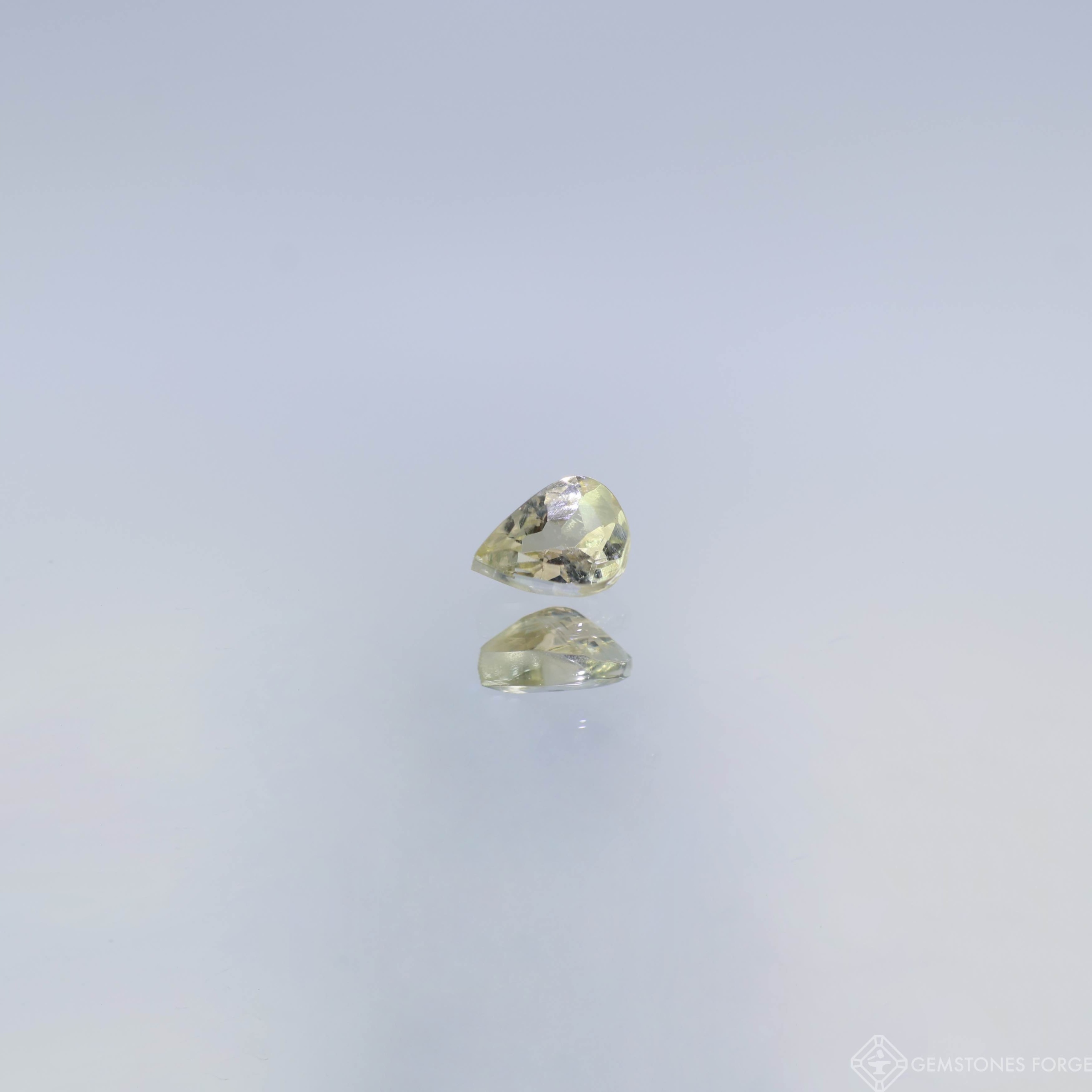 Přírodní nevyhřívaný Tanzanit, brus Pear, 4 x 3 mm