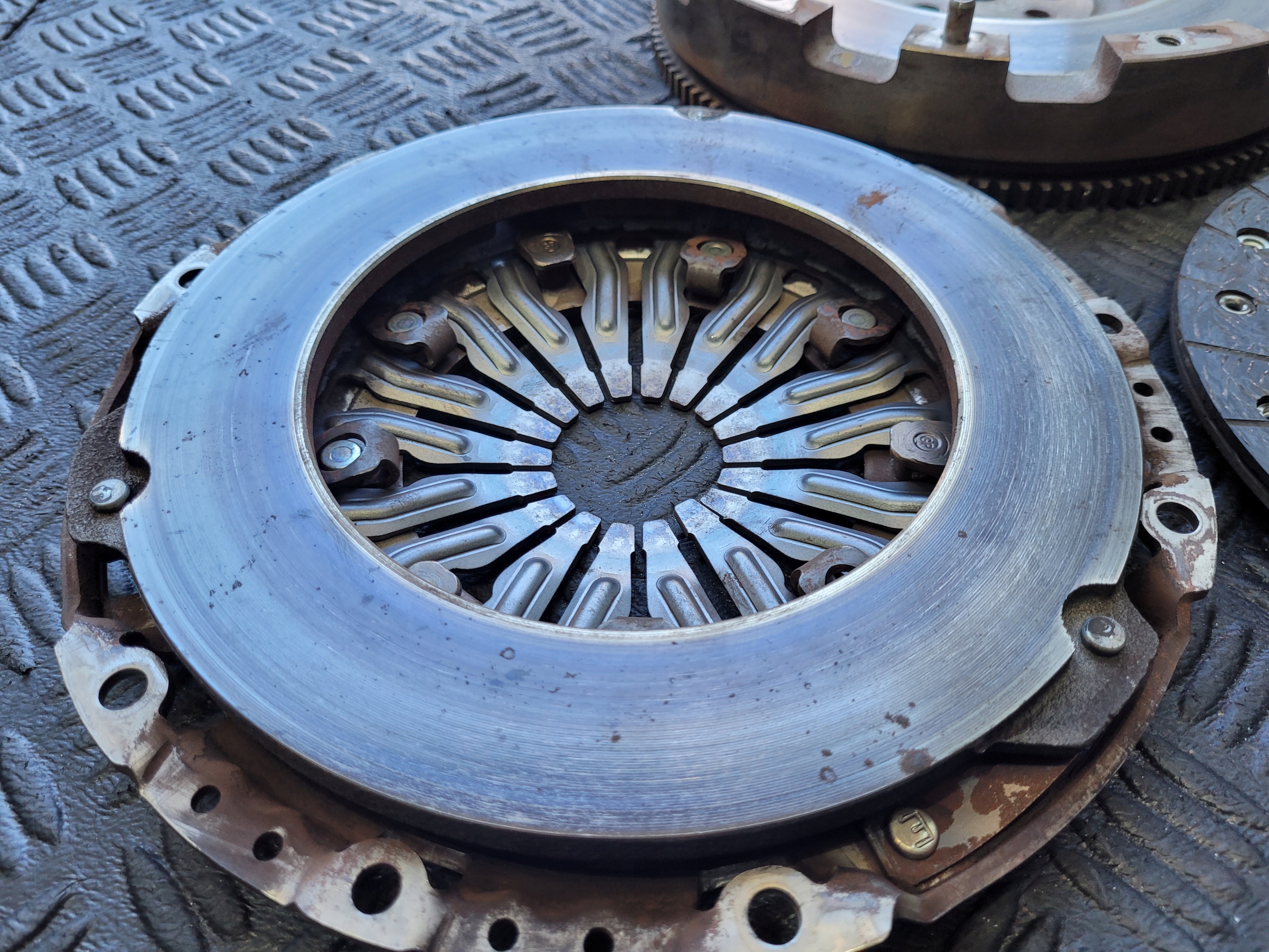 clutch complete flywheel KIA XCEED CEED III 1.0 T-GDI