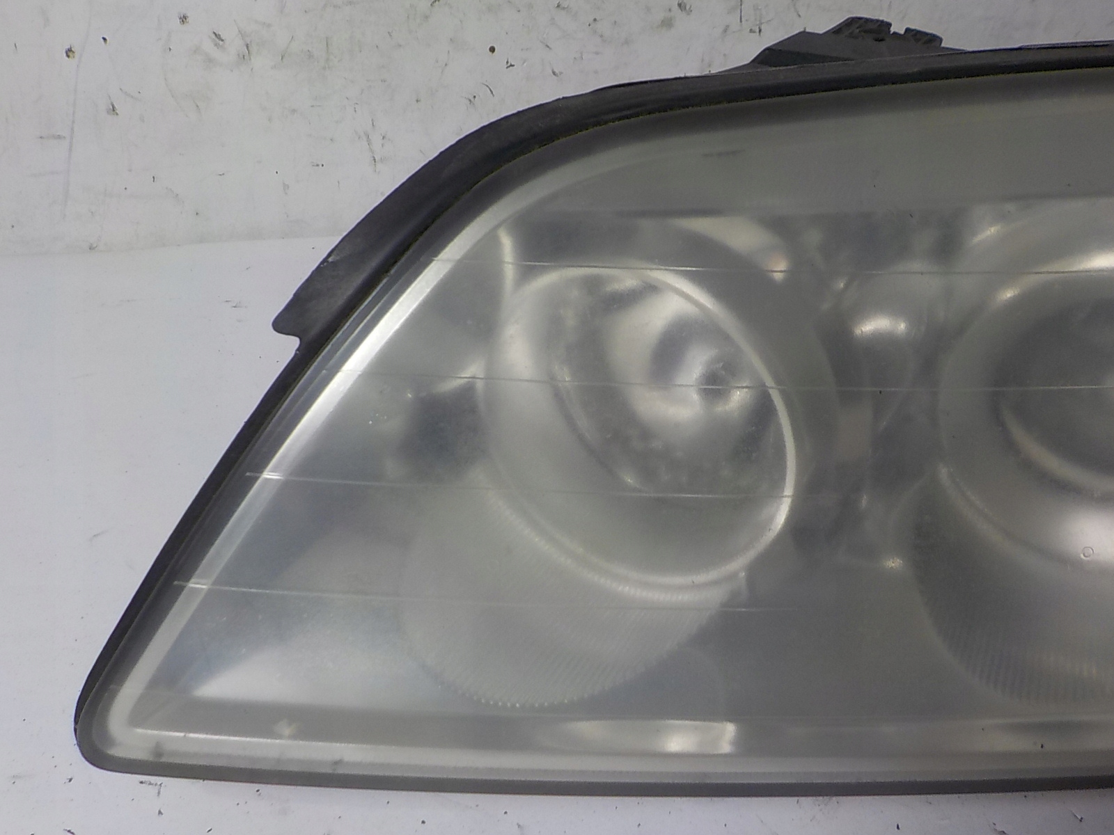 CHEVROLET CAPTIVA light left front front UK