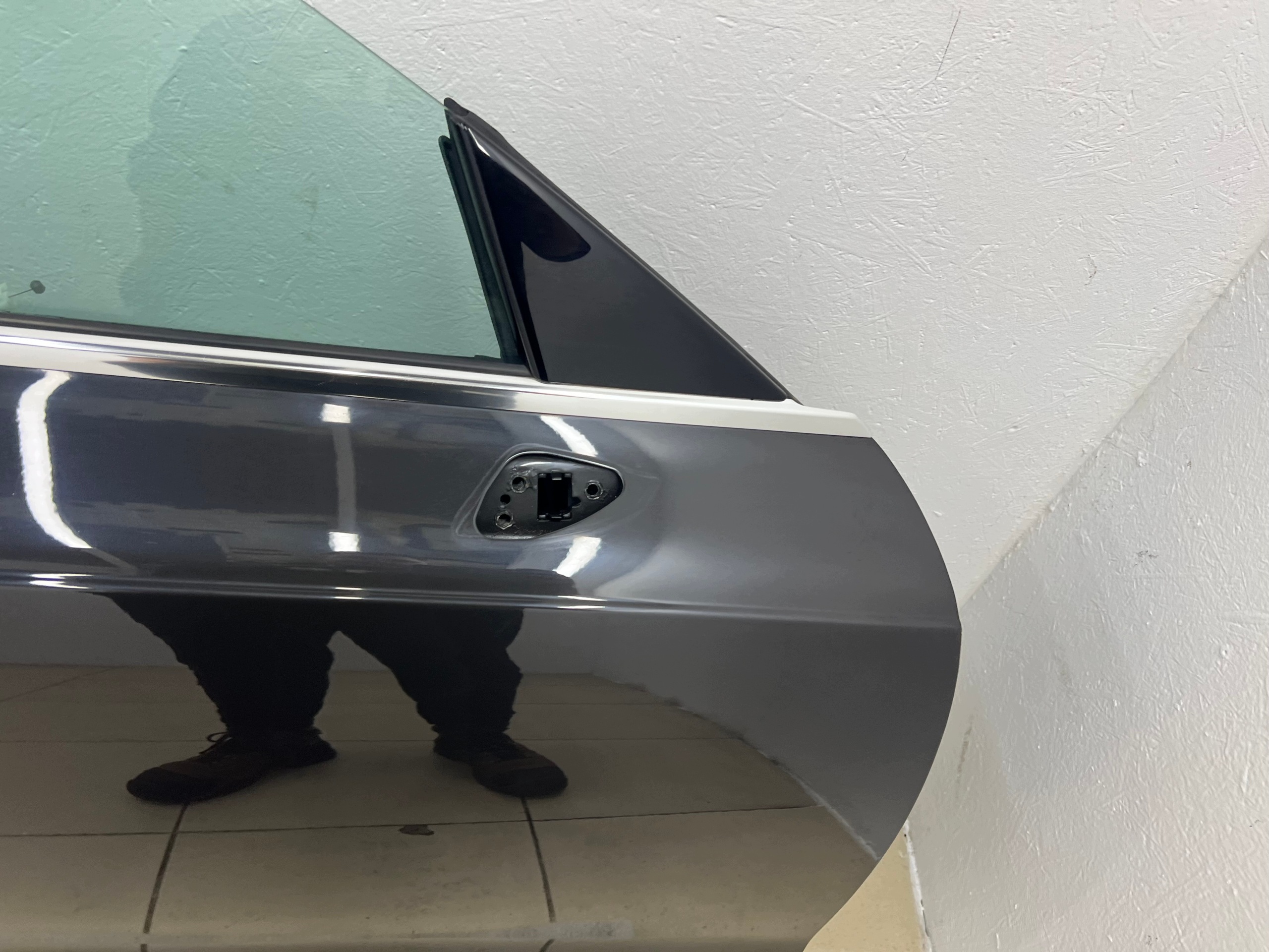 AUDI A7 C7 4G8 door right right front colour: LX7U nice complete EUROPA