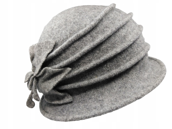 

Beret szary, lekki, duża zawartość wełny (70%)