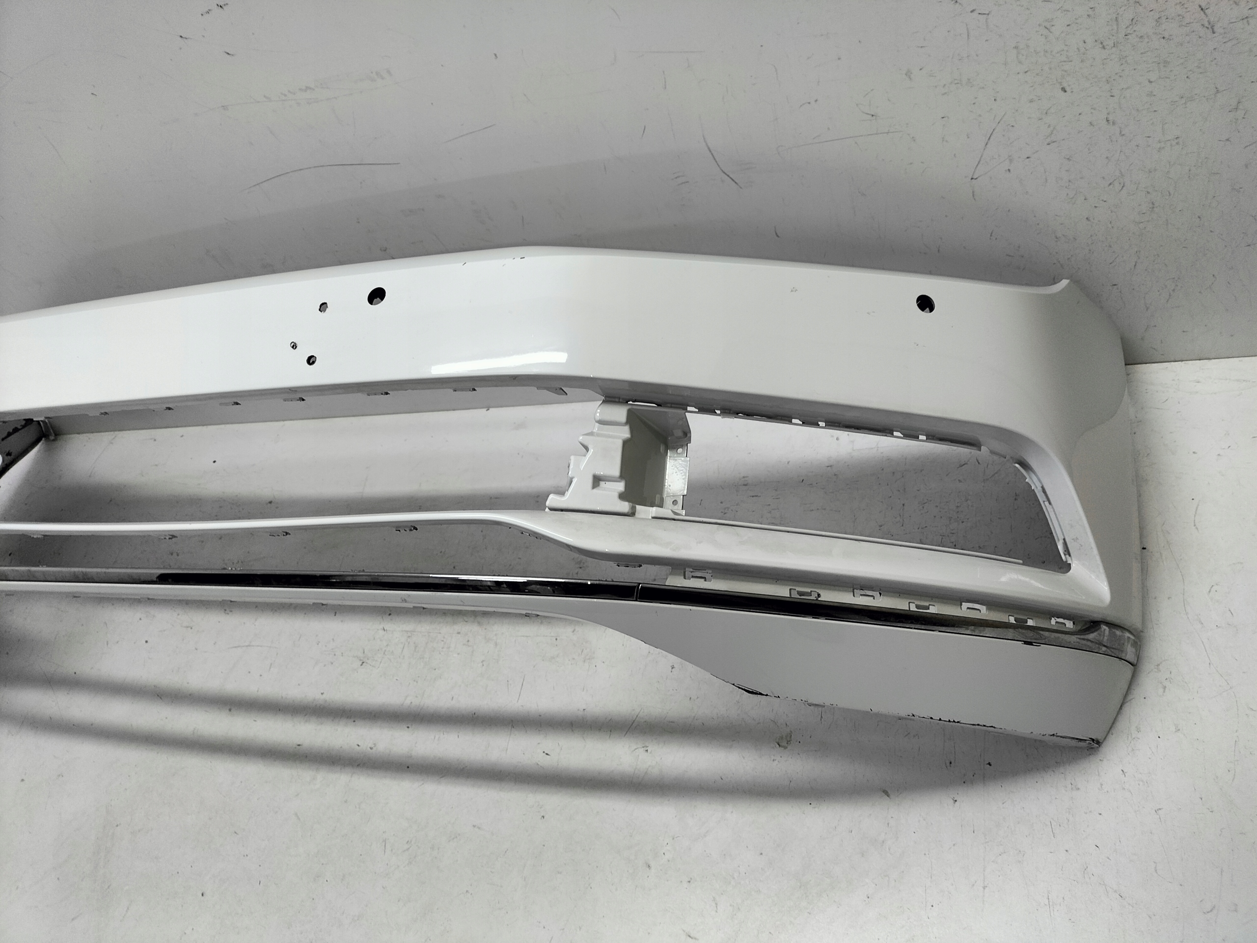 nárazník predný predok VW PASSAT B8 14-19 HIGLINE