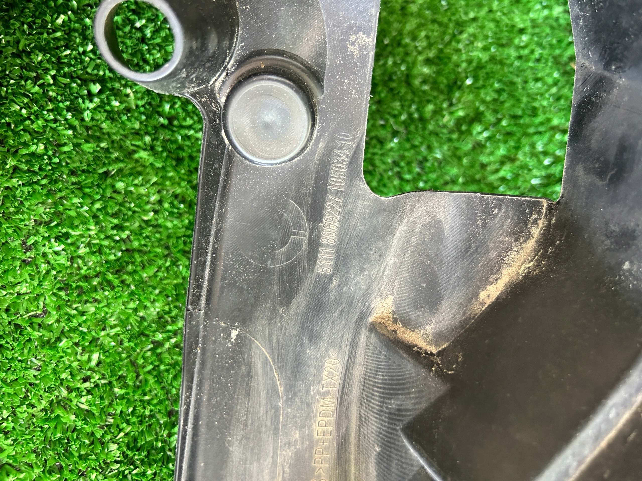 BMW X5 G05 bumper bracket front 8069227