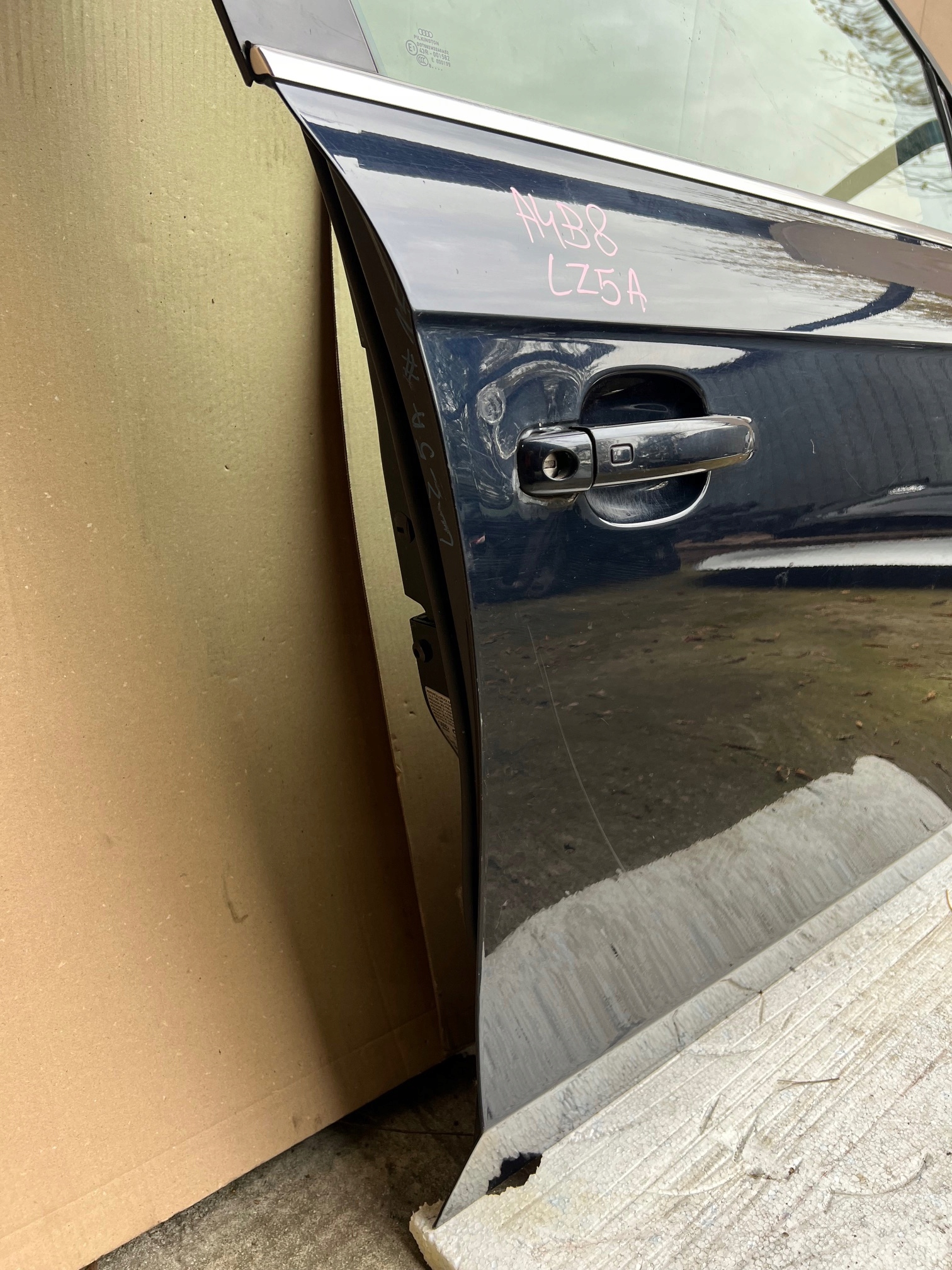 AUDI A4 B8 door right front right front LZ5A
