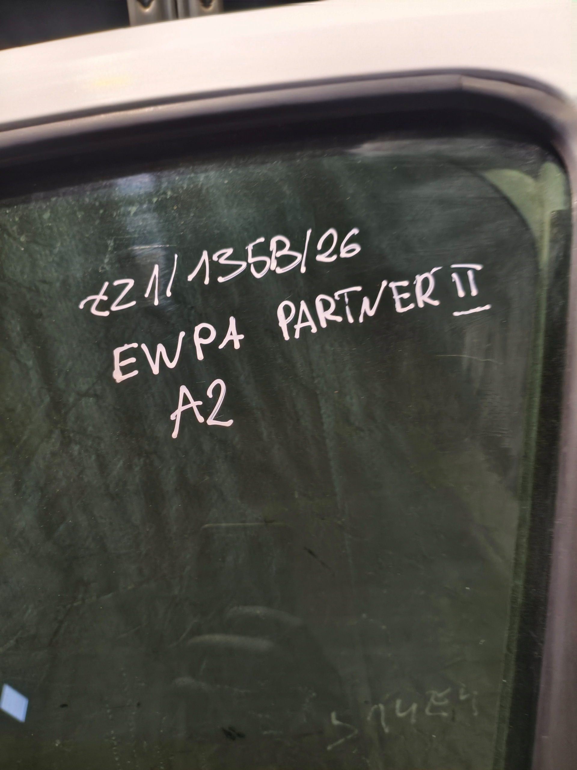 door left front PEUGEOT PARTNER 2 II EWPA
