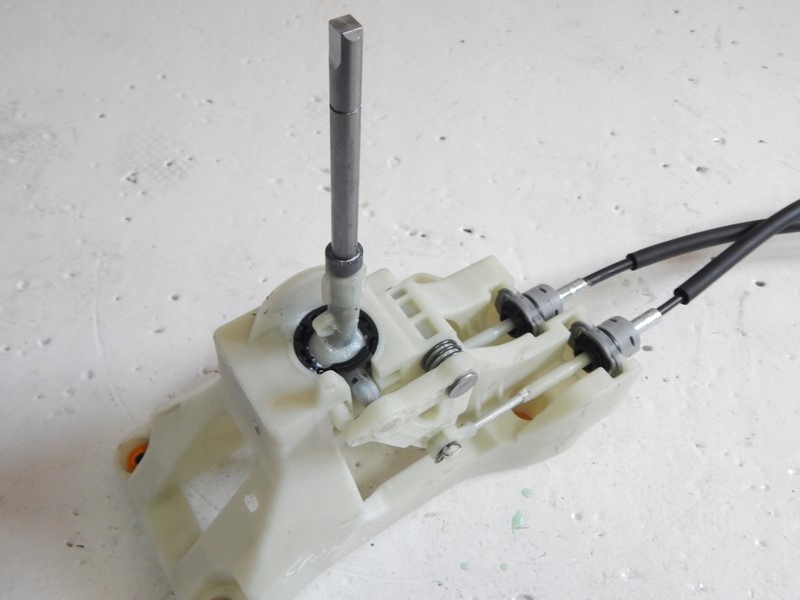 43794-2Y300 - РЫЧАГИ ПЕРЕДАЧ ДЛЯ KIA SPORTAGE IV 1.6 GDI 15-