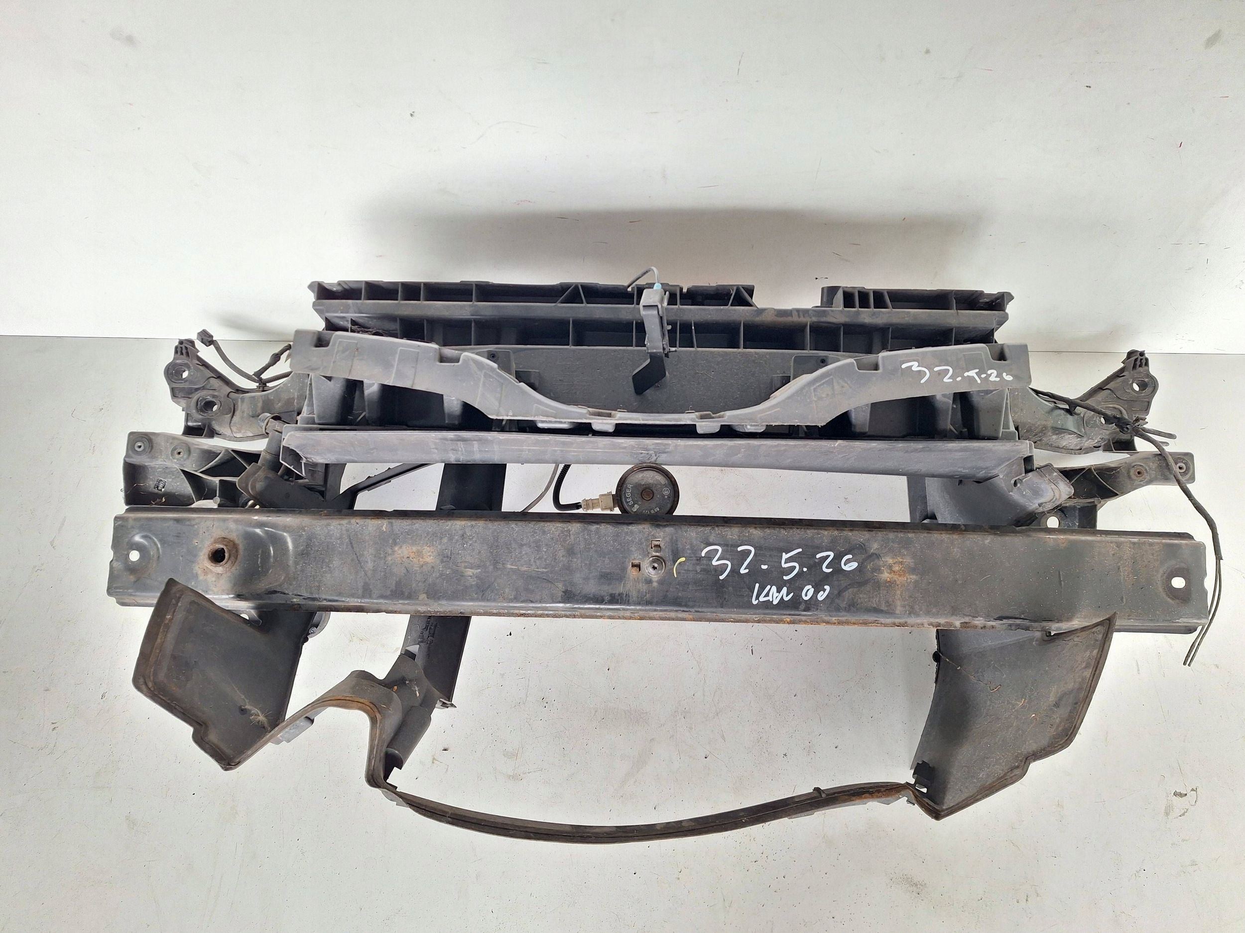 RENAULT KANGOO II LIFT 13-19 support panel for radiators 620364016R
