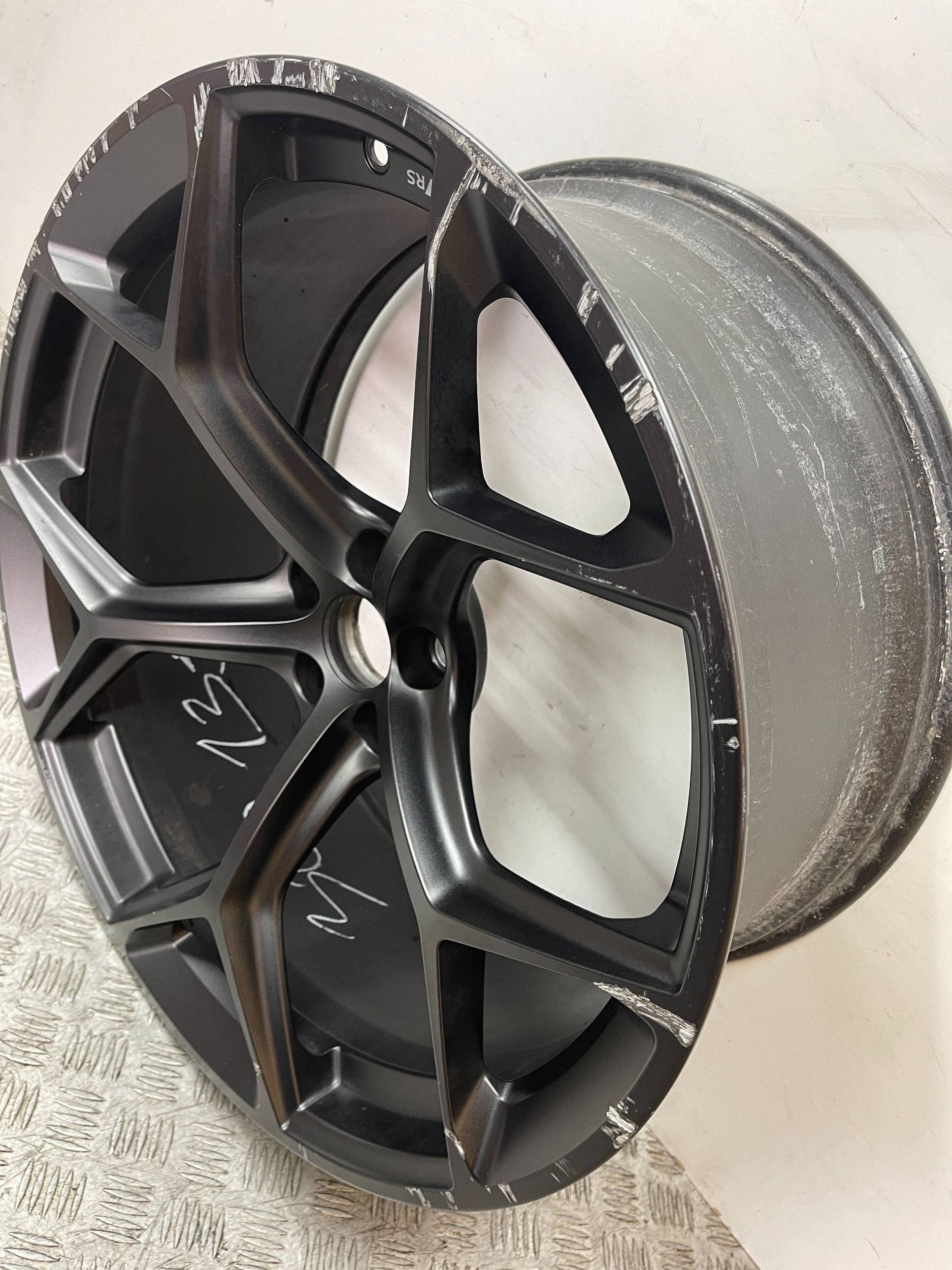 disk hliníkový AUDI RS6 C8 10,5 J X 22 ET19 4K0601025BM